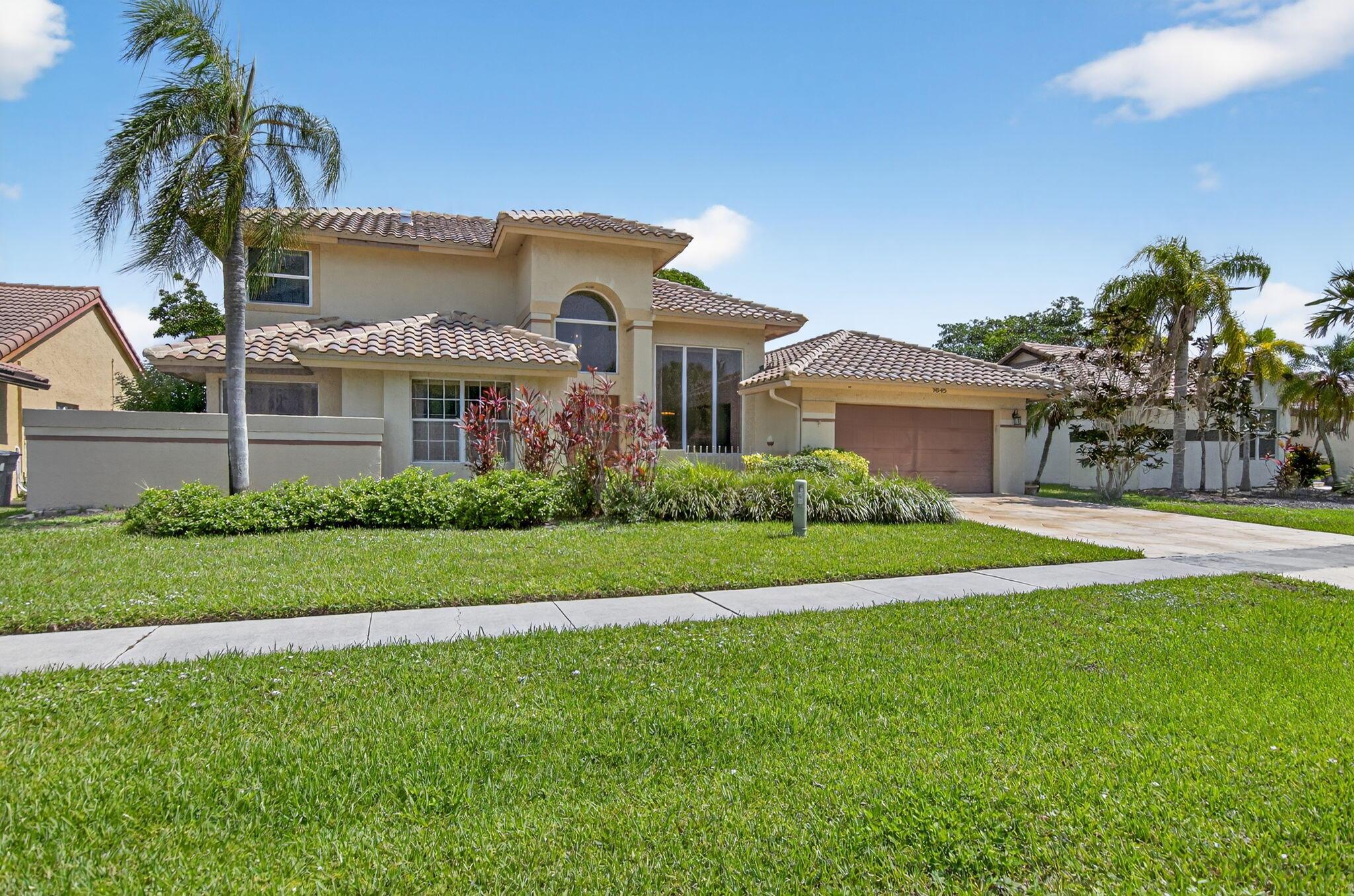 9645 Carousel Circle N