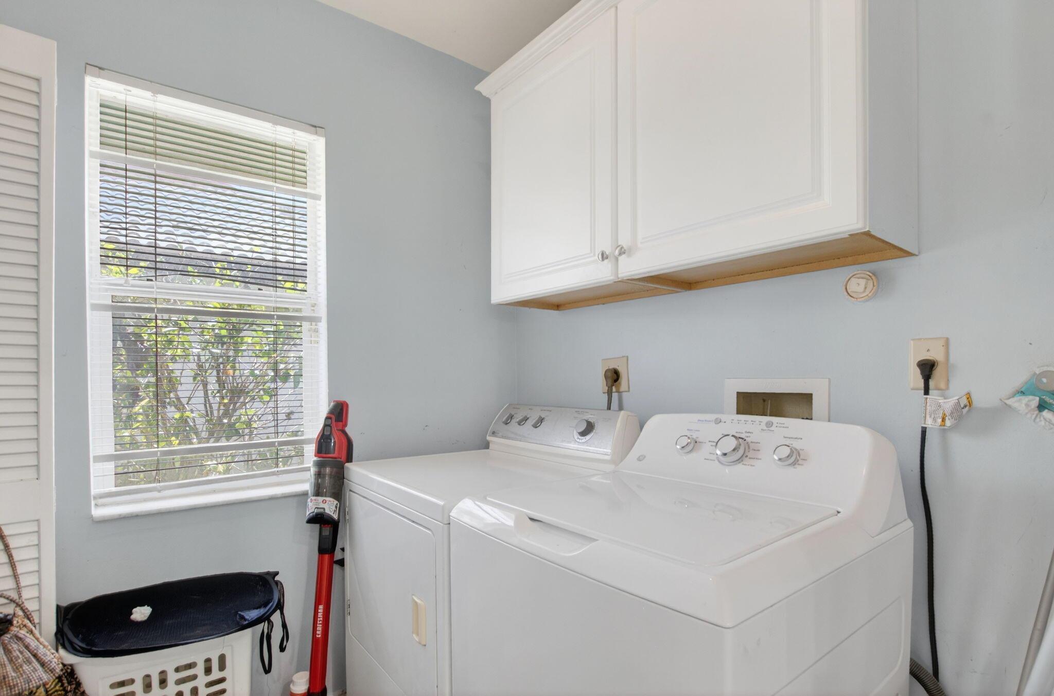 9645 Carousel Circle N