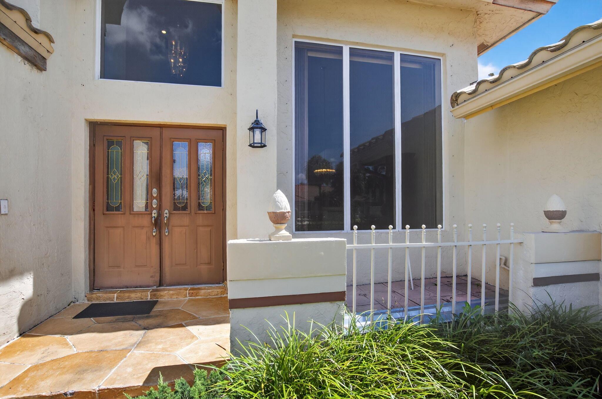 9645 Carousel Circle N