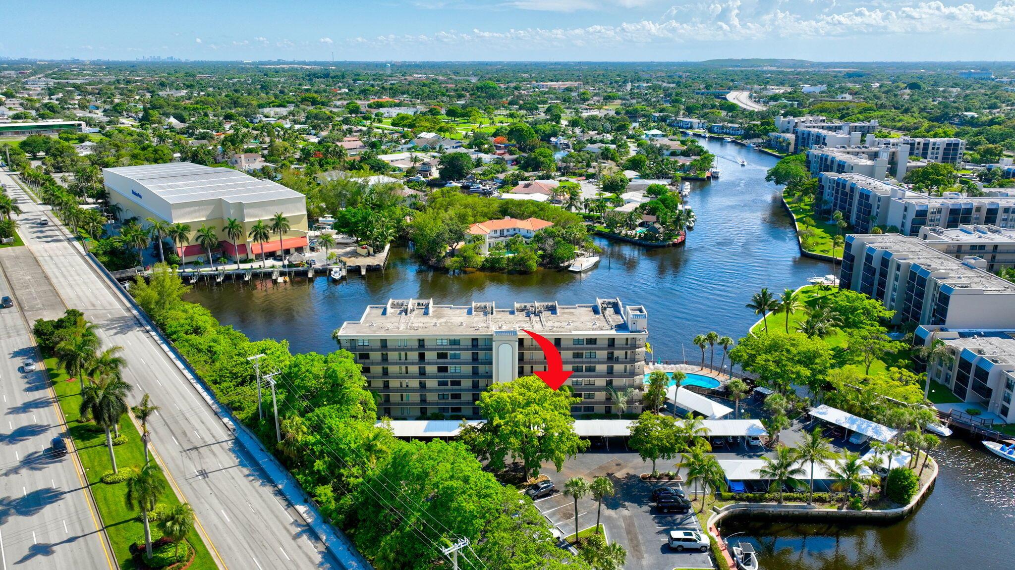 22 Royal Palm Way 205