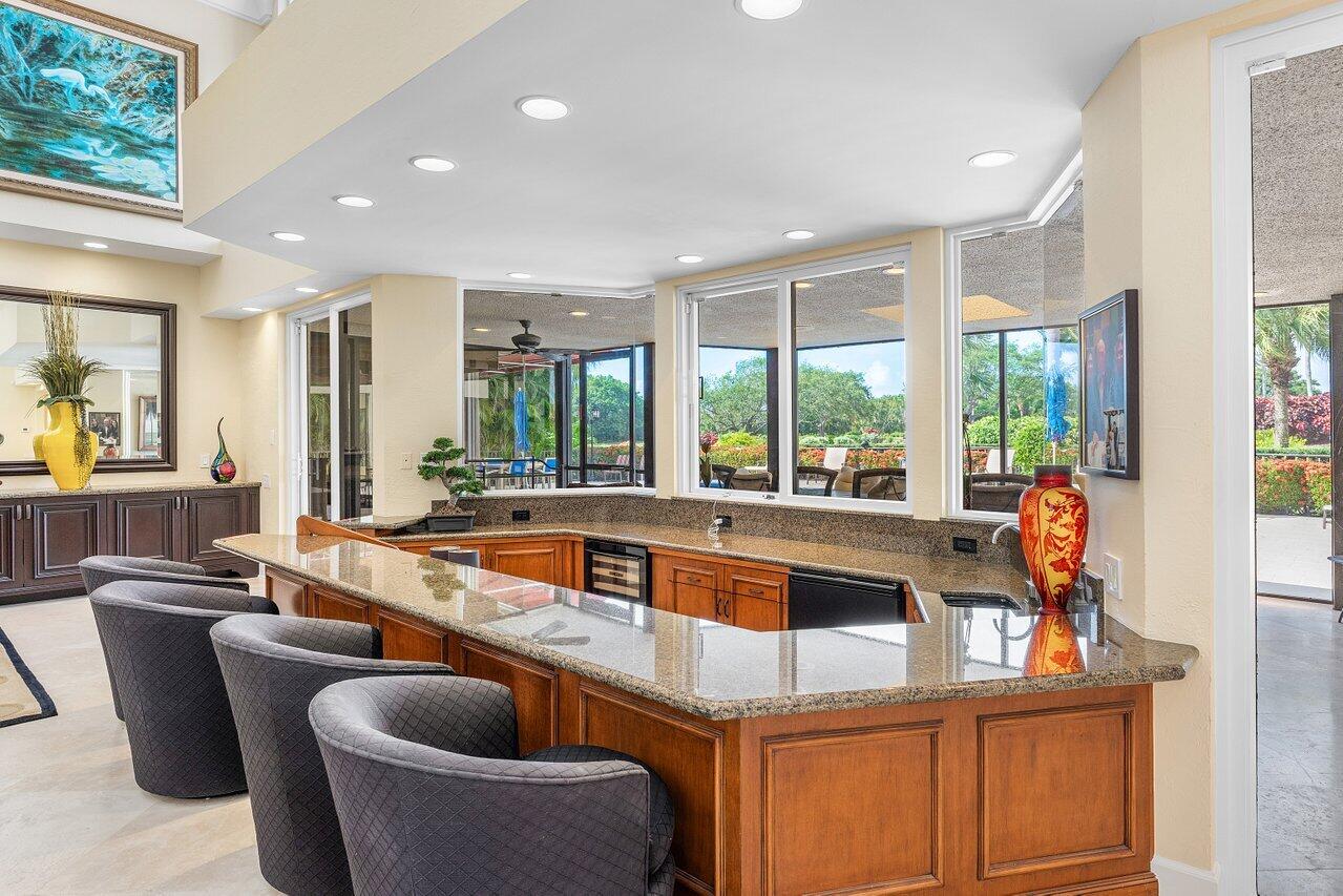 4484 Bocaire Blvd Boulevard