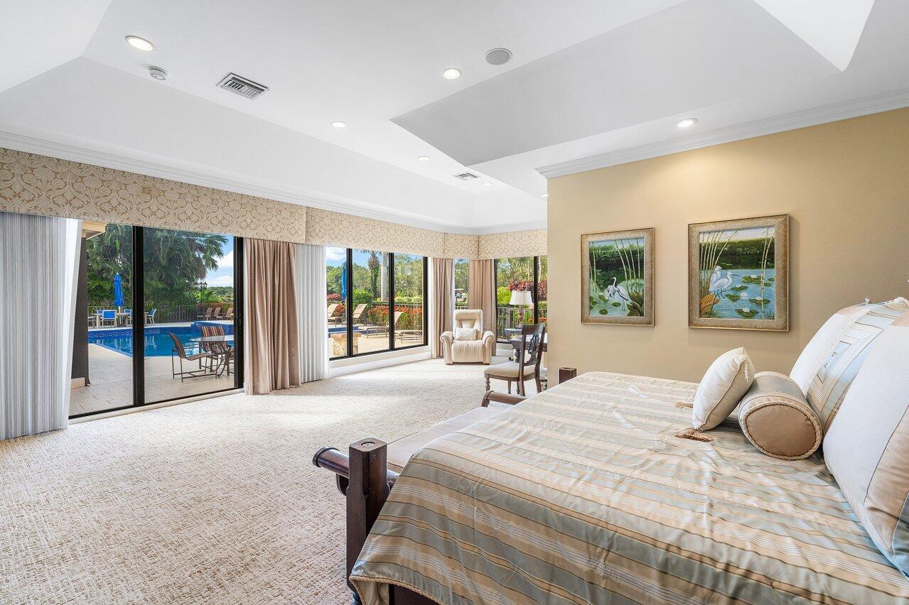 4484 Bocaire Blvd Boulevard