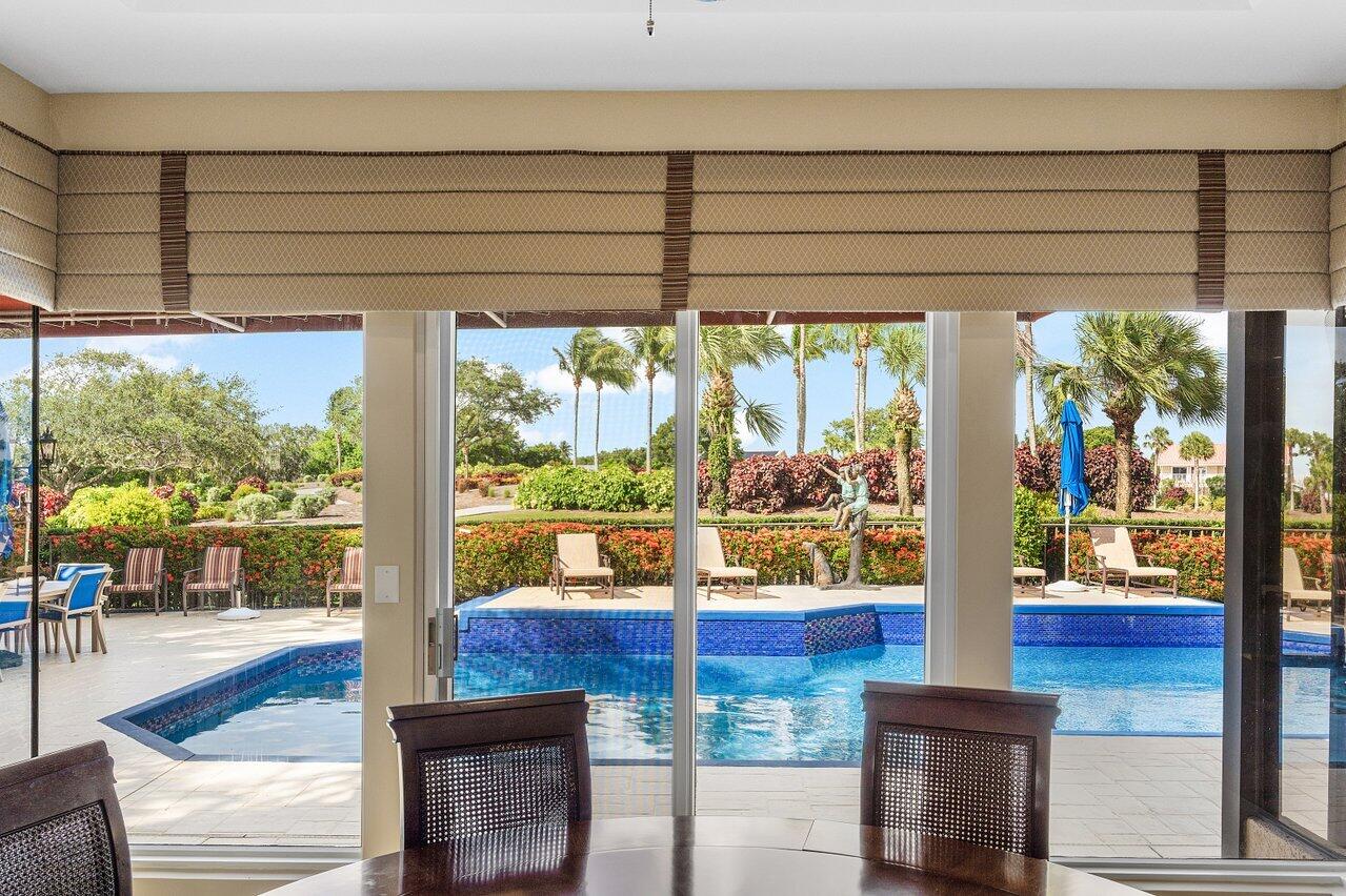 4484 Bocaire Blvd Boulevard