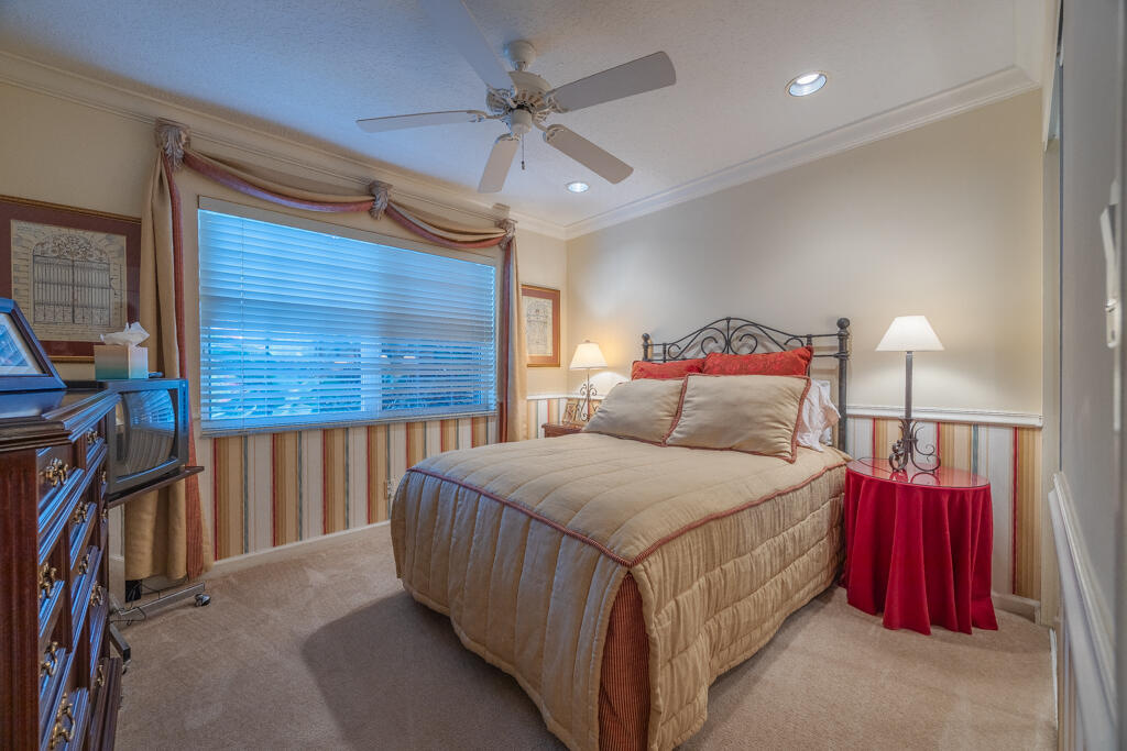 10856 Royal Caribbean Circle