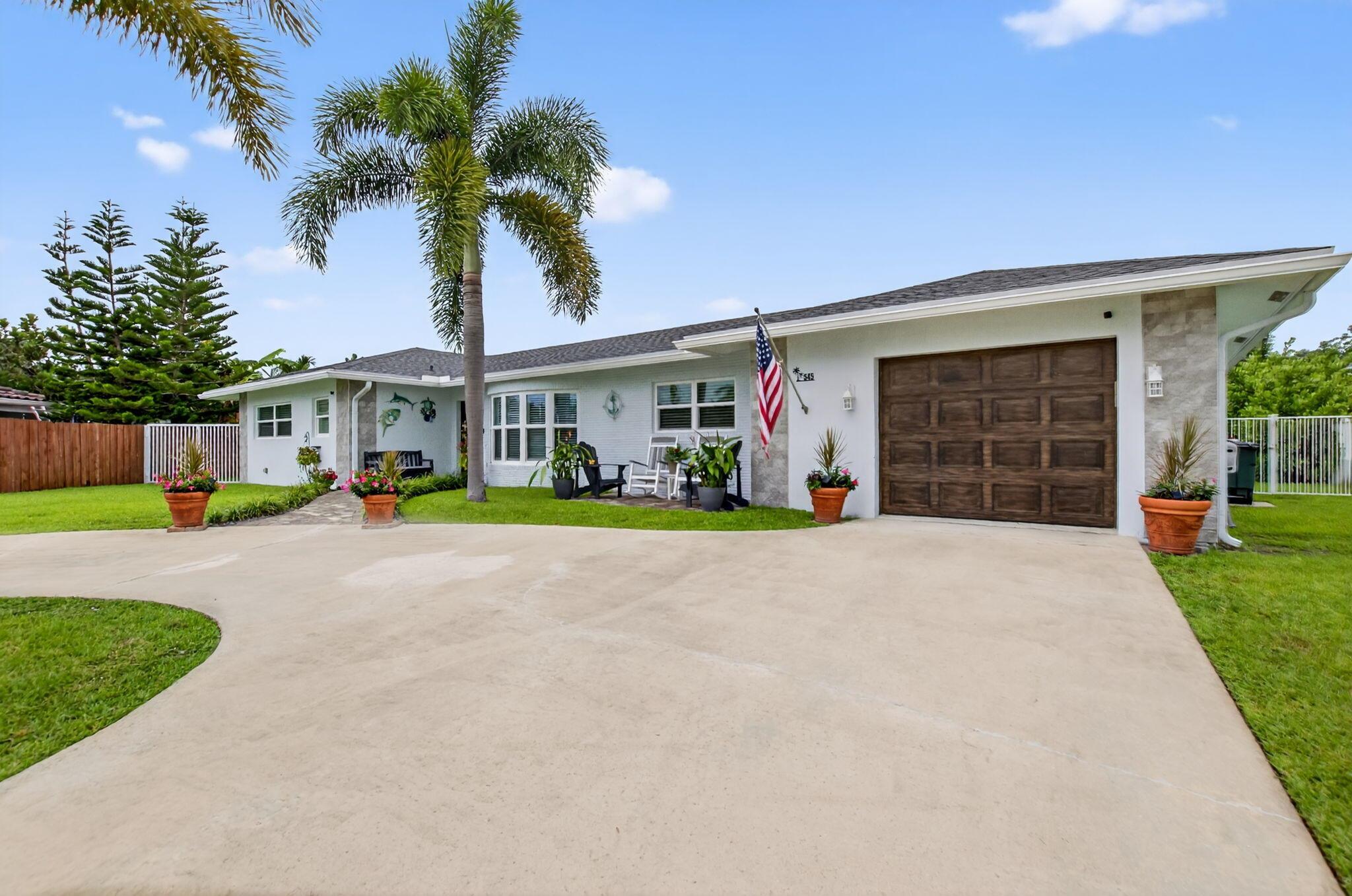 545 NW 13th Drive