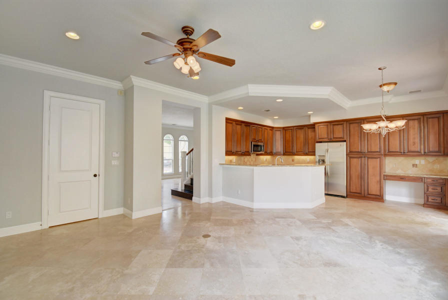 81 Via Poinciana Street