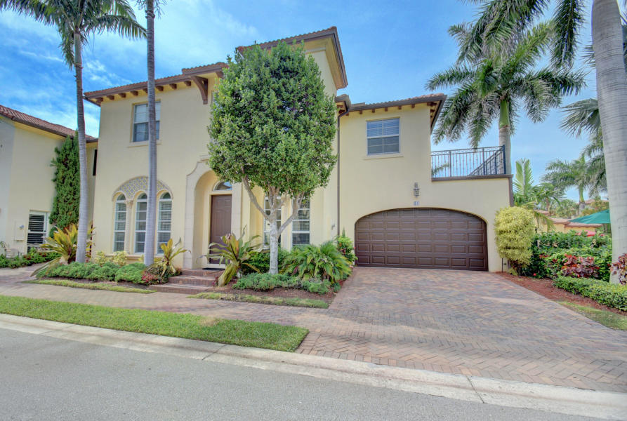 81 Via Poinciana Street