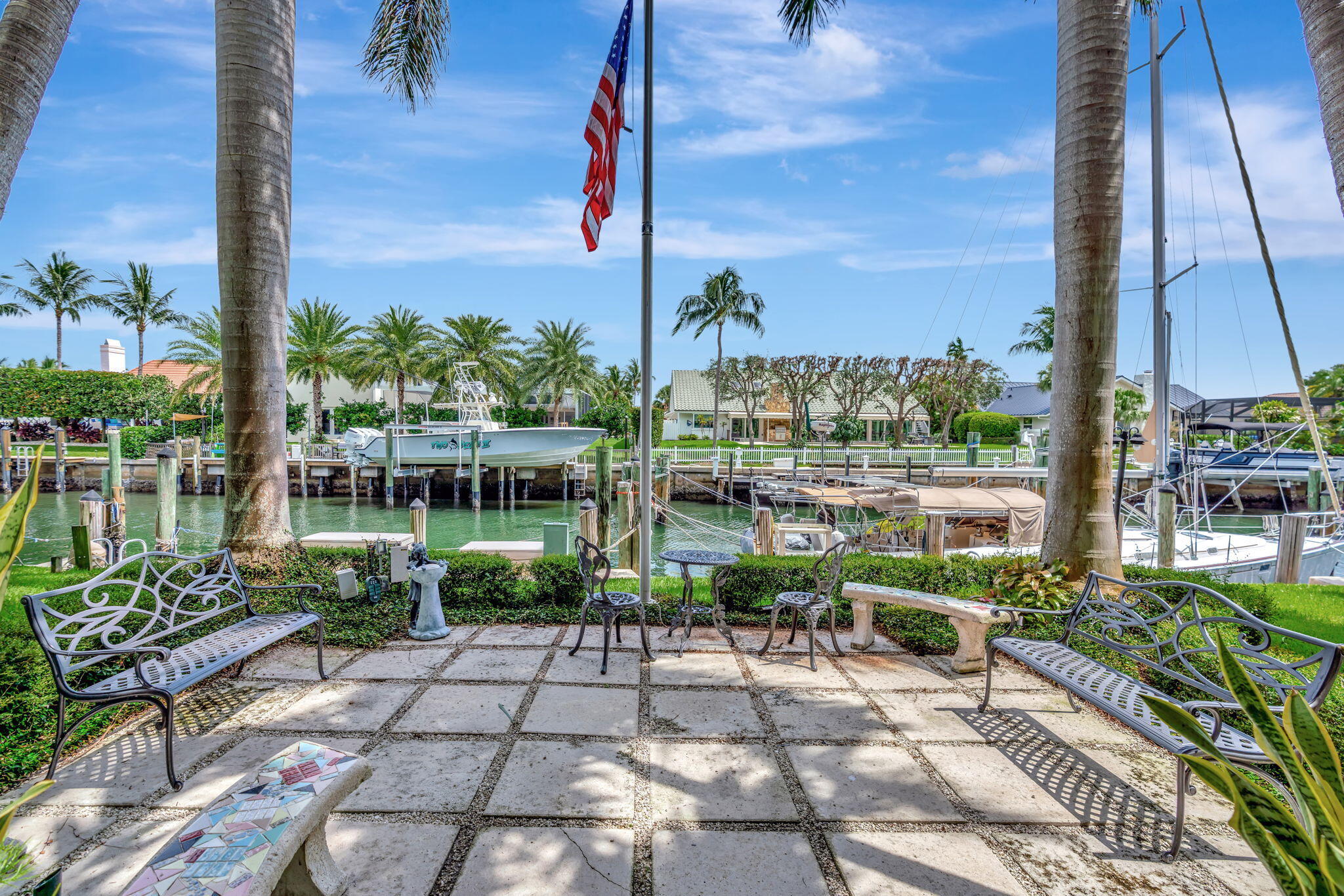 109 Paradise Harbour Boulevard 412