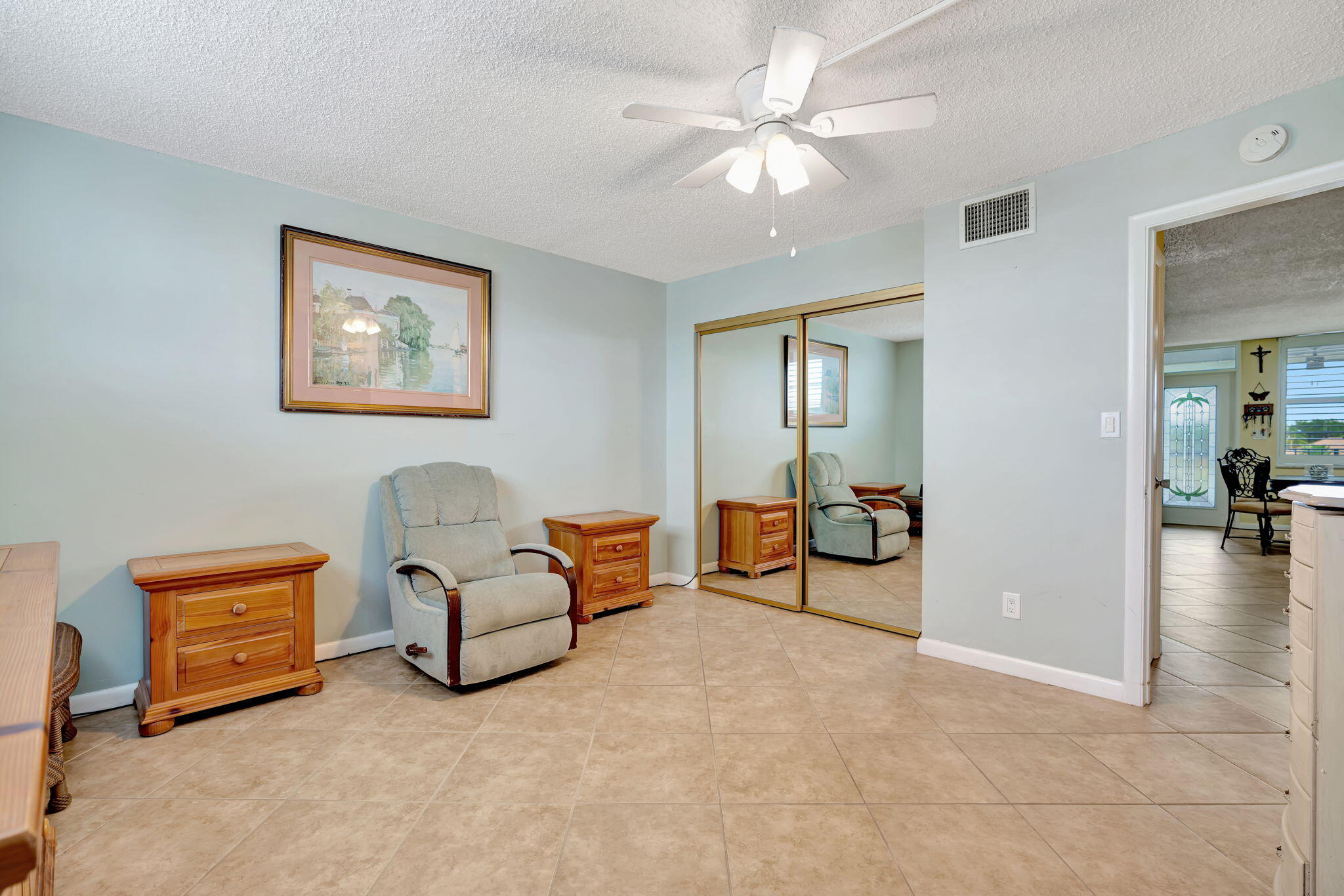 109 Paradise Harbour Boulevard 412