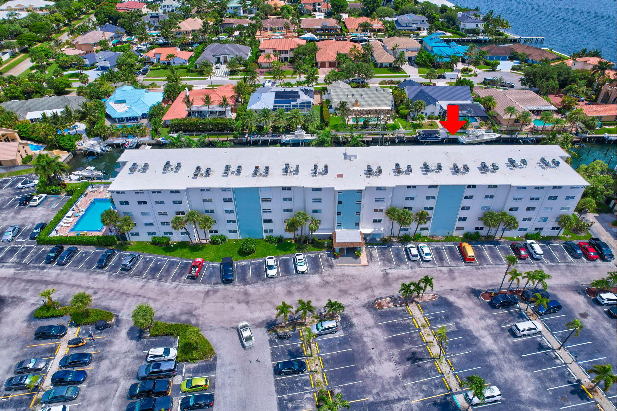 109 Paradise Harbour Boulevard 412