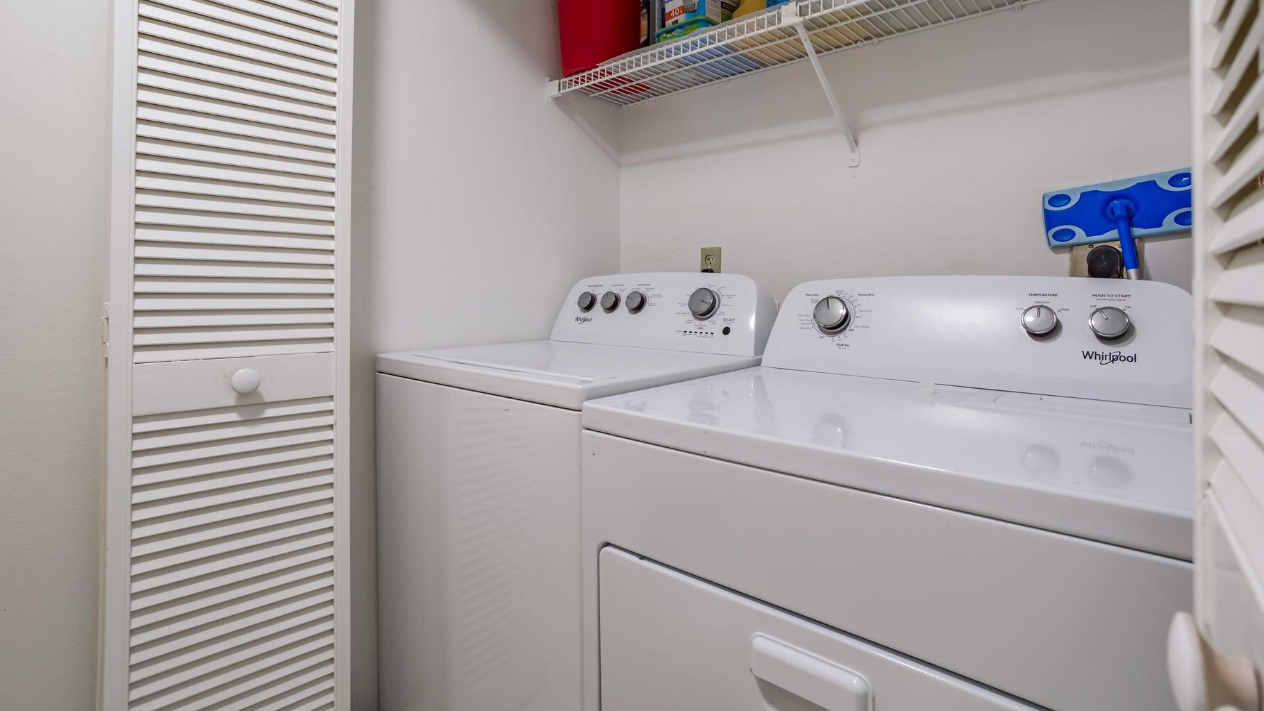 7460 La Paz Boulevard 208