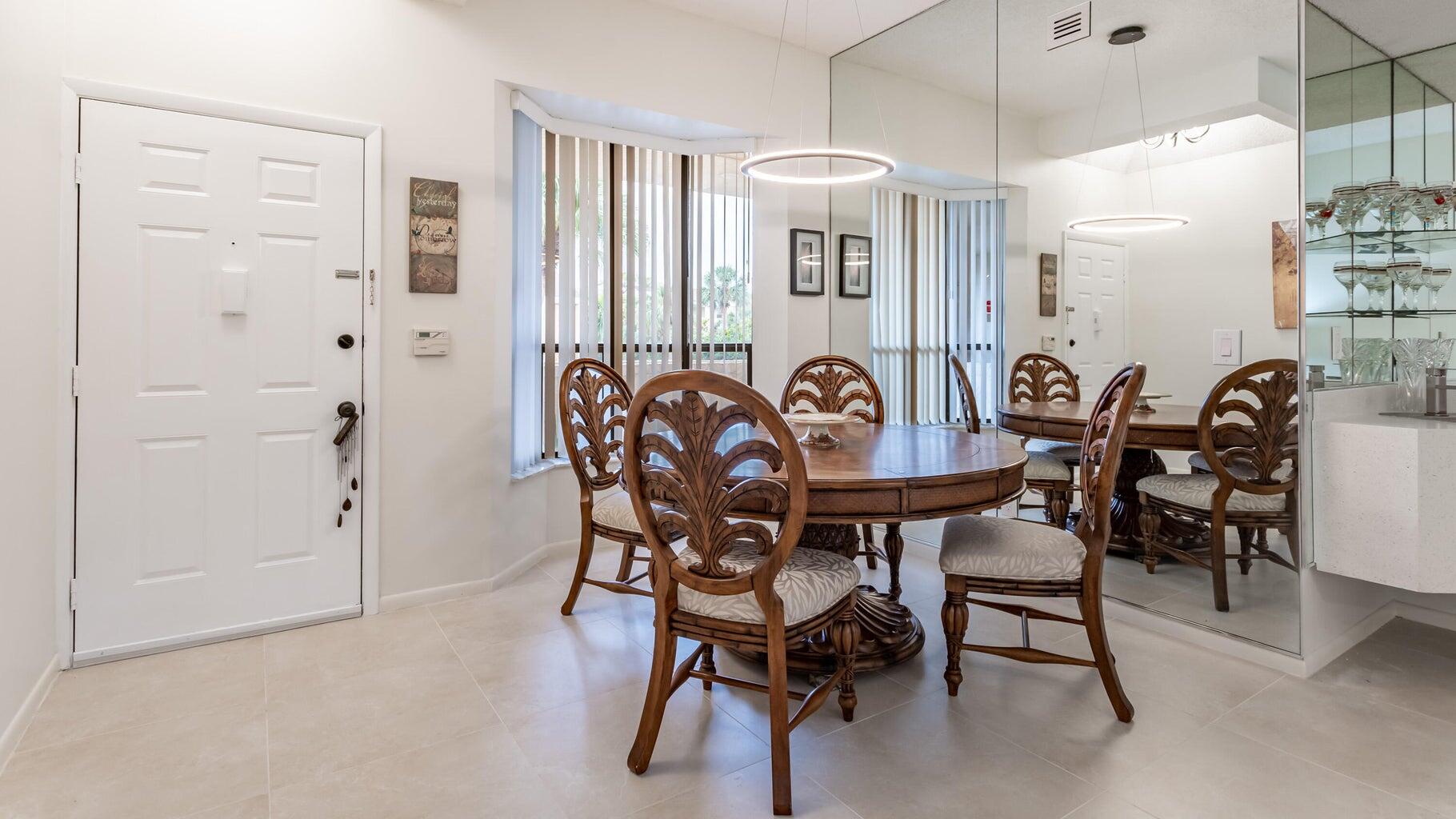 7460 La Paz Boulevard 208