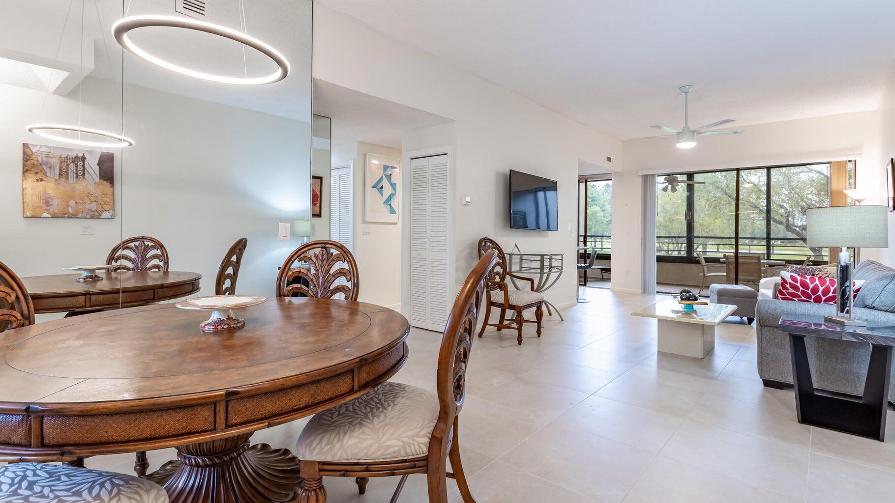 7460 La Paz Boulevard 208