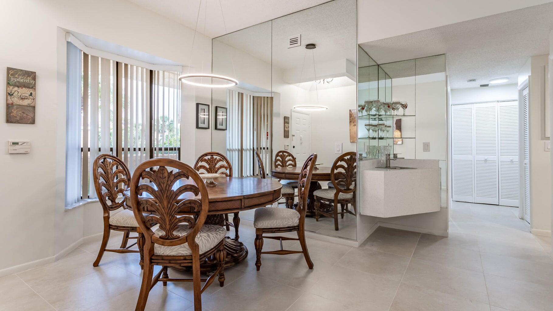 7460 La Paz Boulevard 208