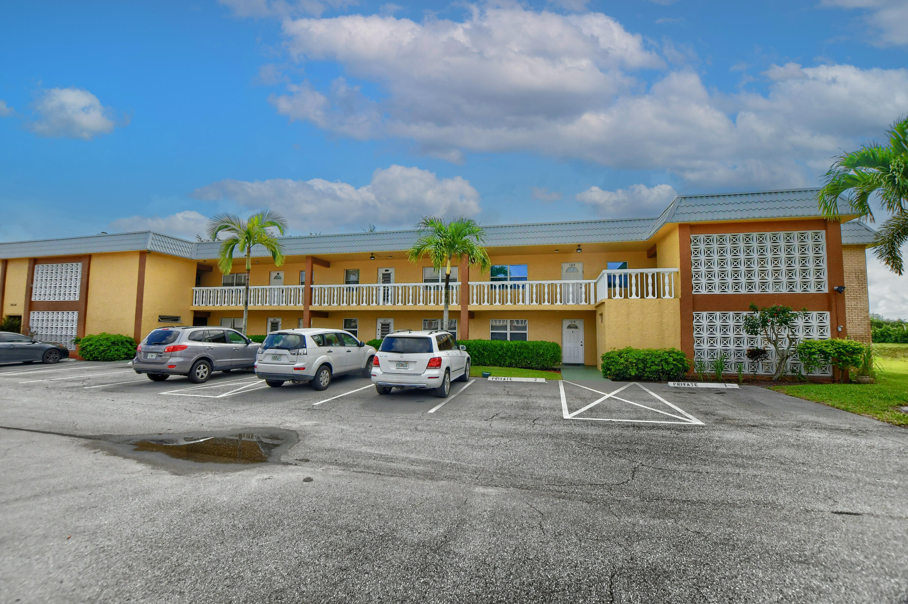 9826 Marina 1027 Boulevard 1027