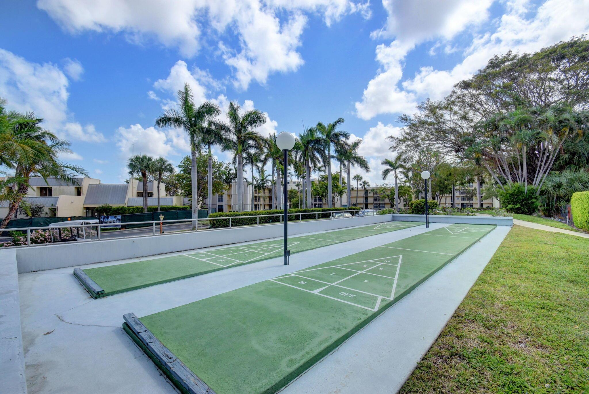4 Royal Palm Way 3070