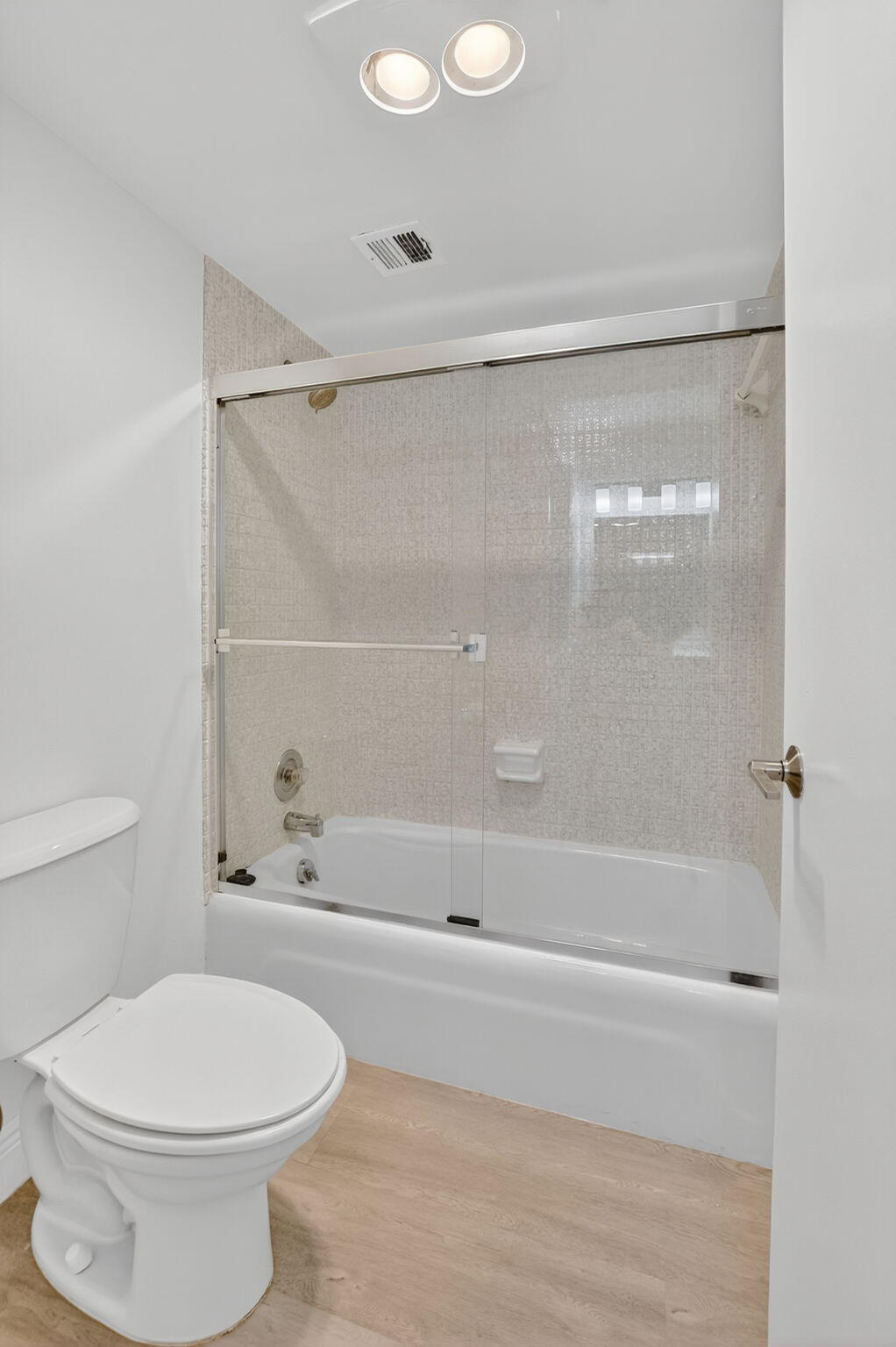 4 Royal Palm Way 3070