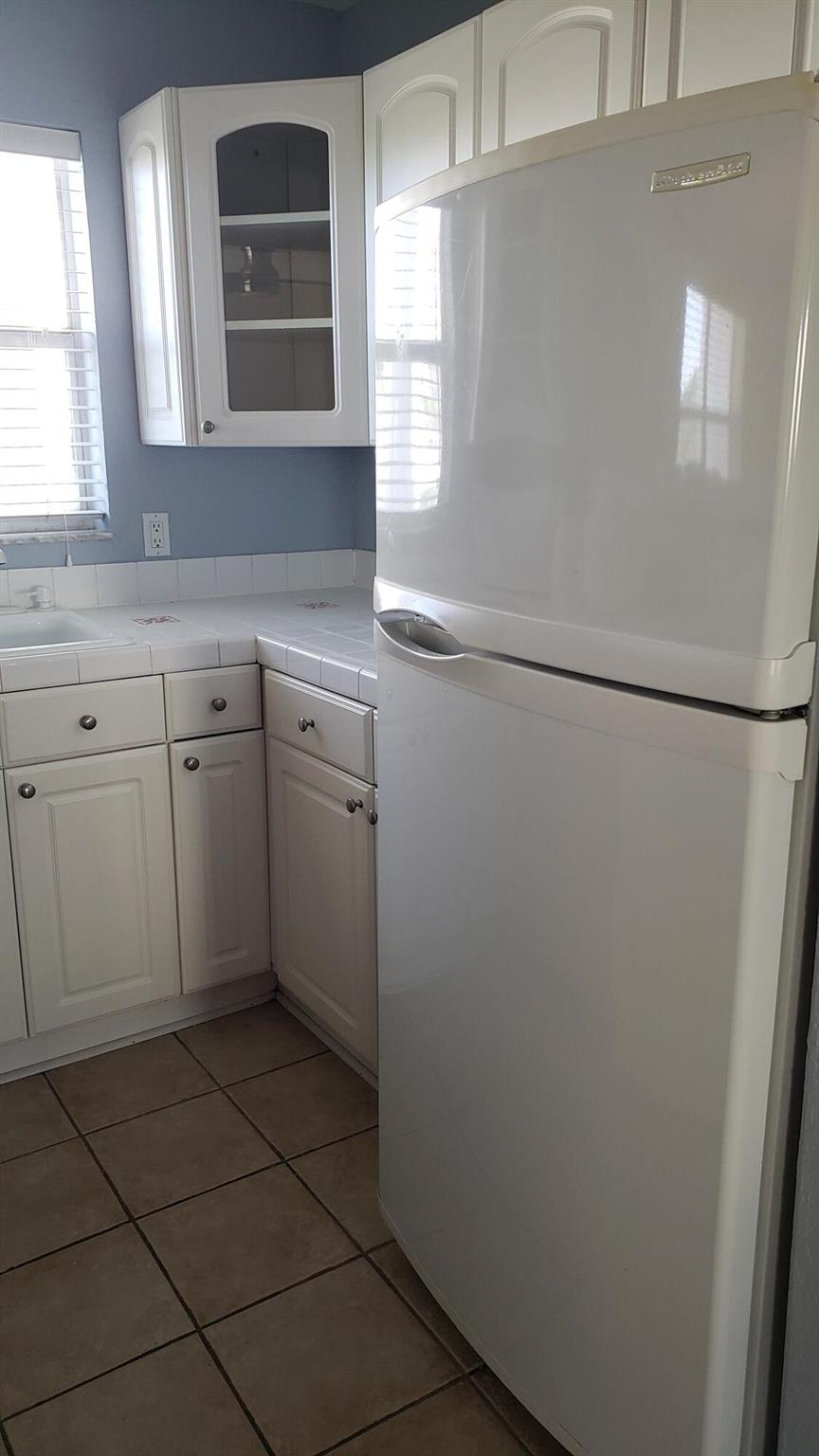 2850 NE 14th St Causeway 403b