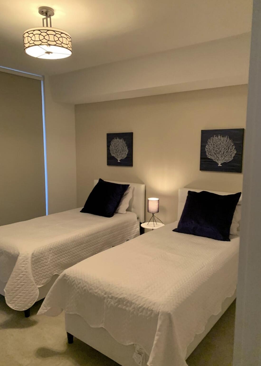 1180 N Federal Highway 1009