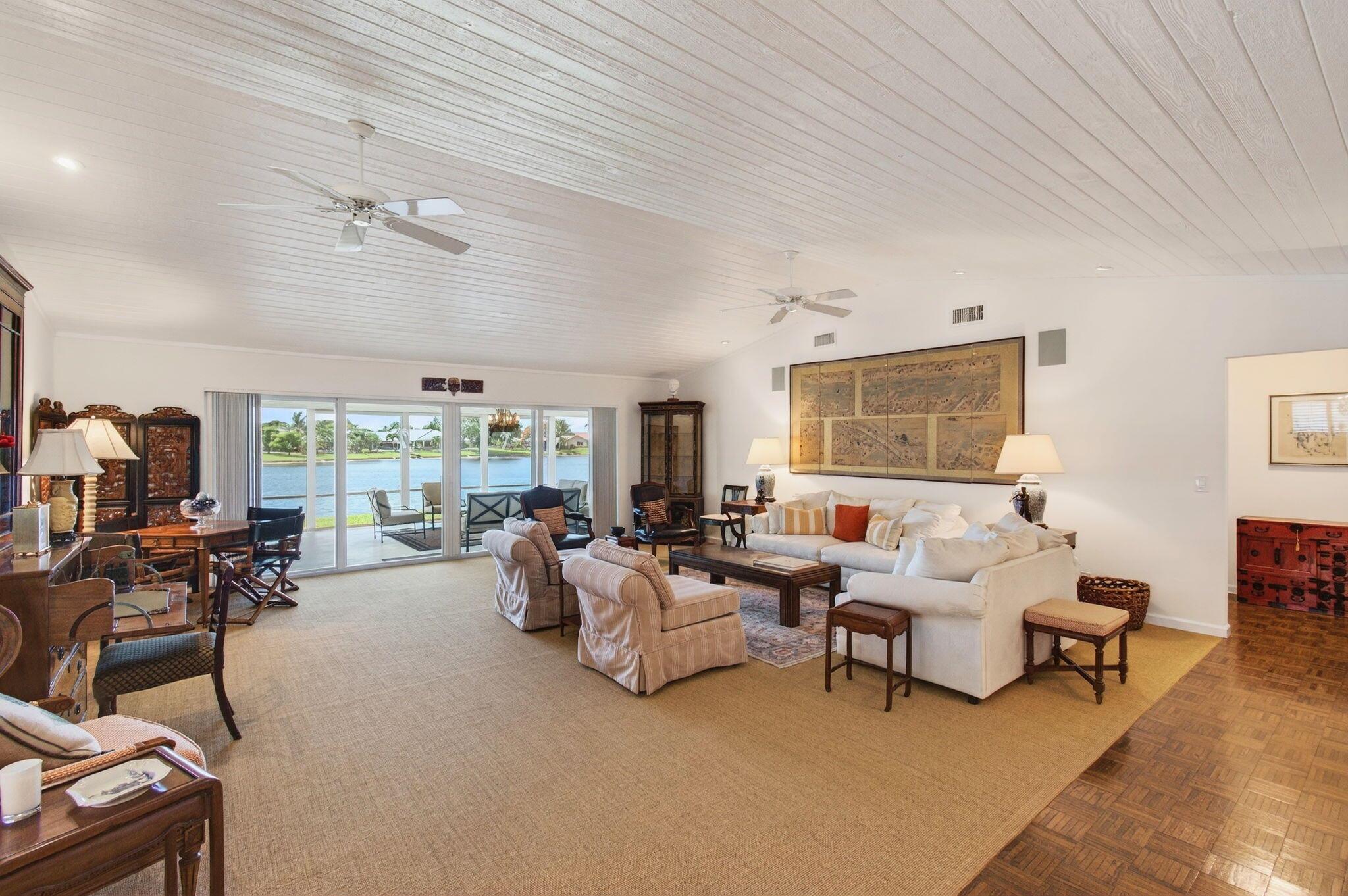 2542 SW 23rd Cranbrook Place