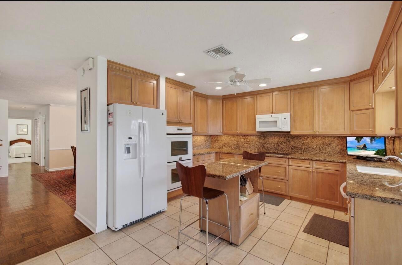 2542 SW 23rd Cranbrook Place