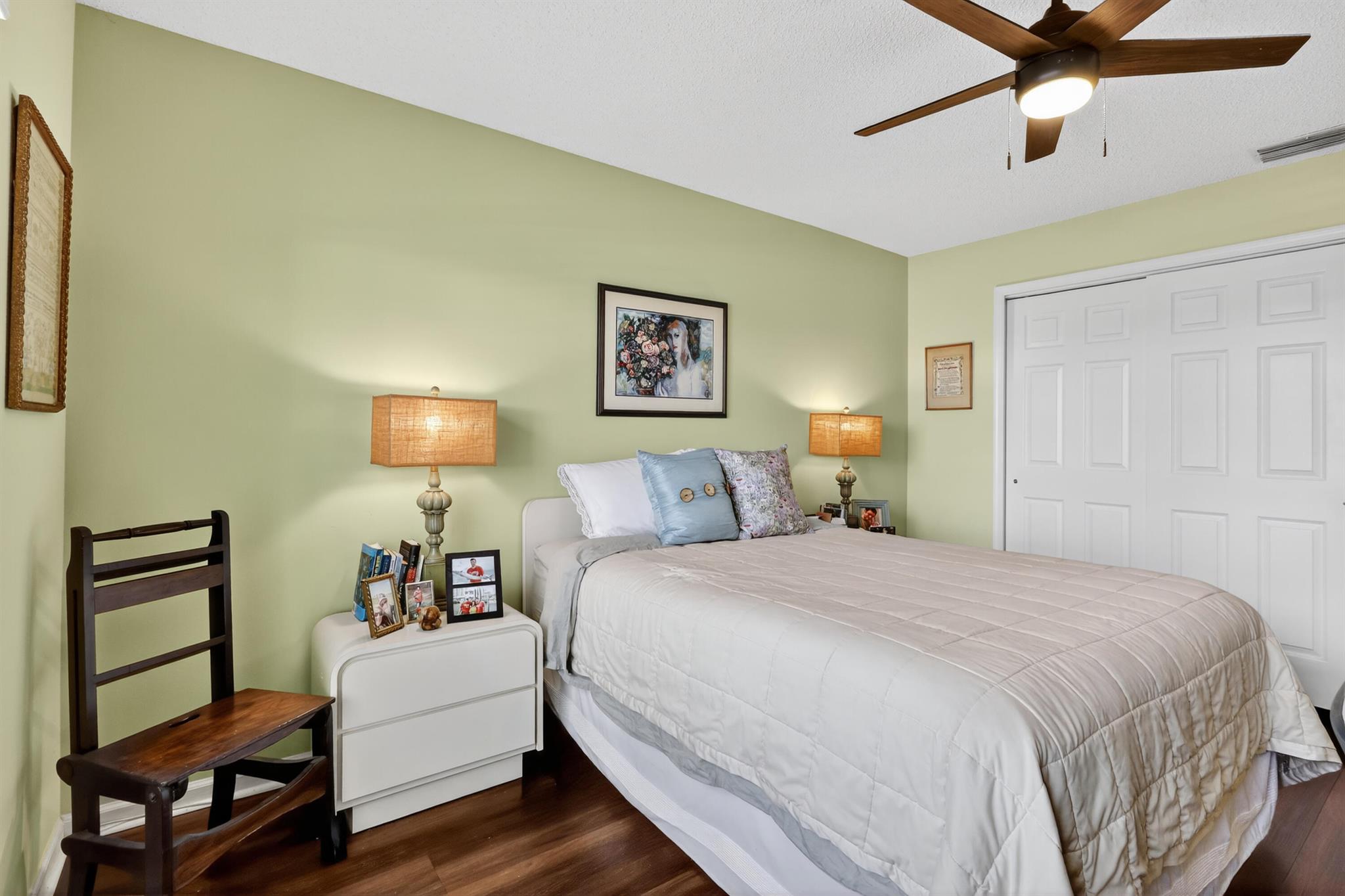 6118 Greenspointe Drive