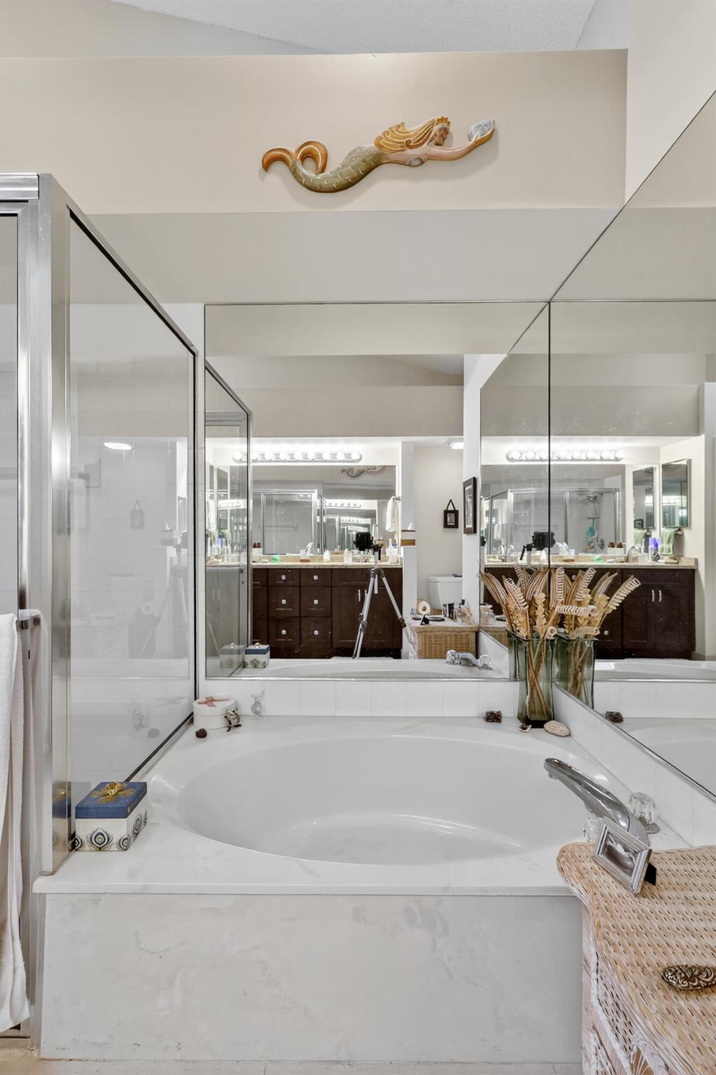 6118 Greenspointe Drive