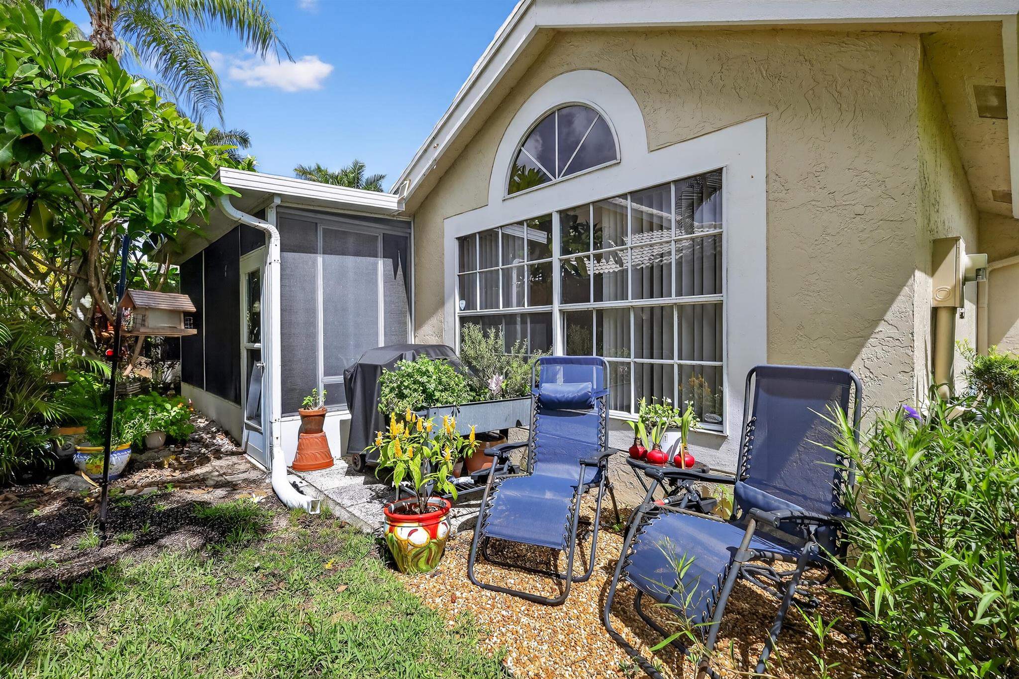 6118 Greenspointe Drive