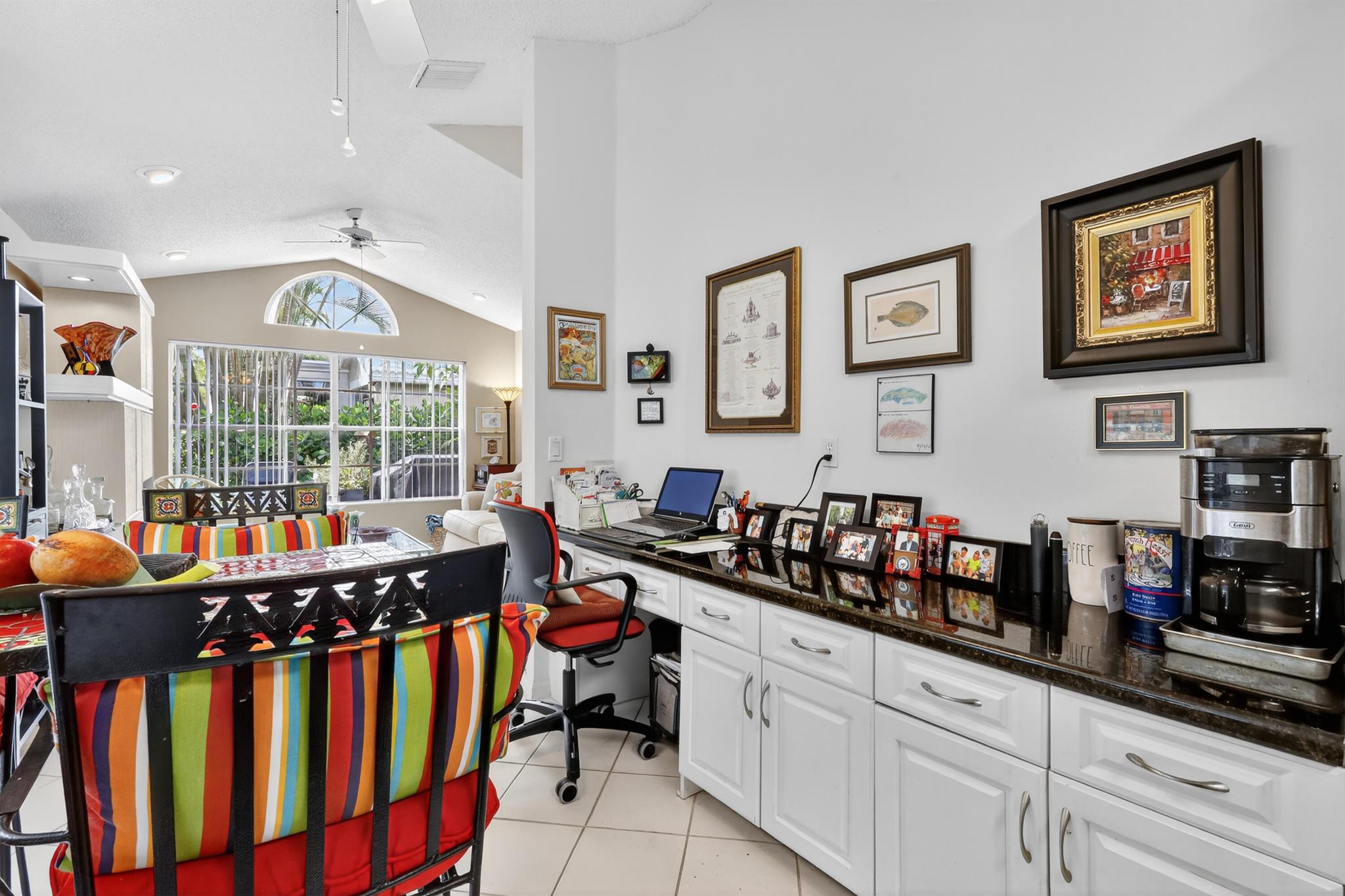 6118 Greenspointe Drive