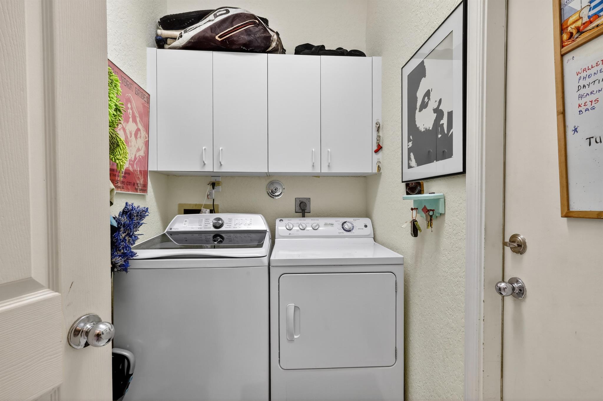 6118 Greenspointe Drive