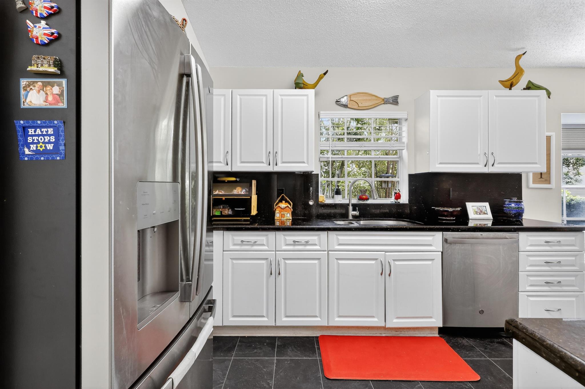 6118 Greenspointe Drive