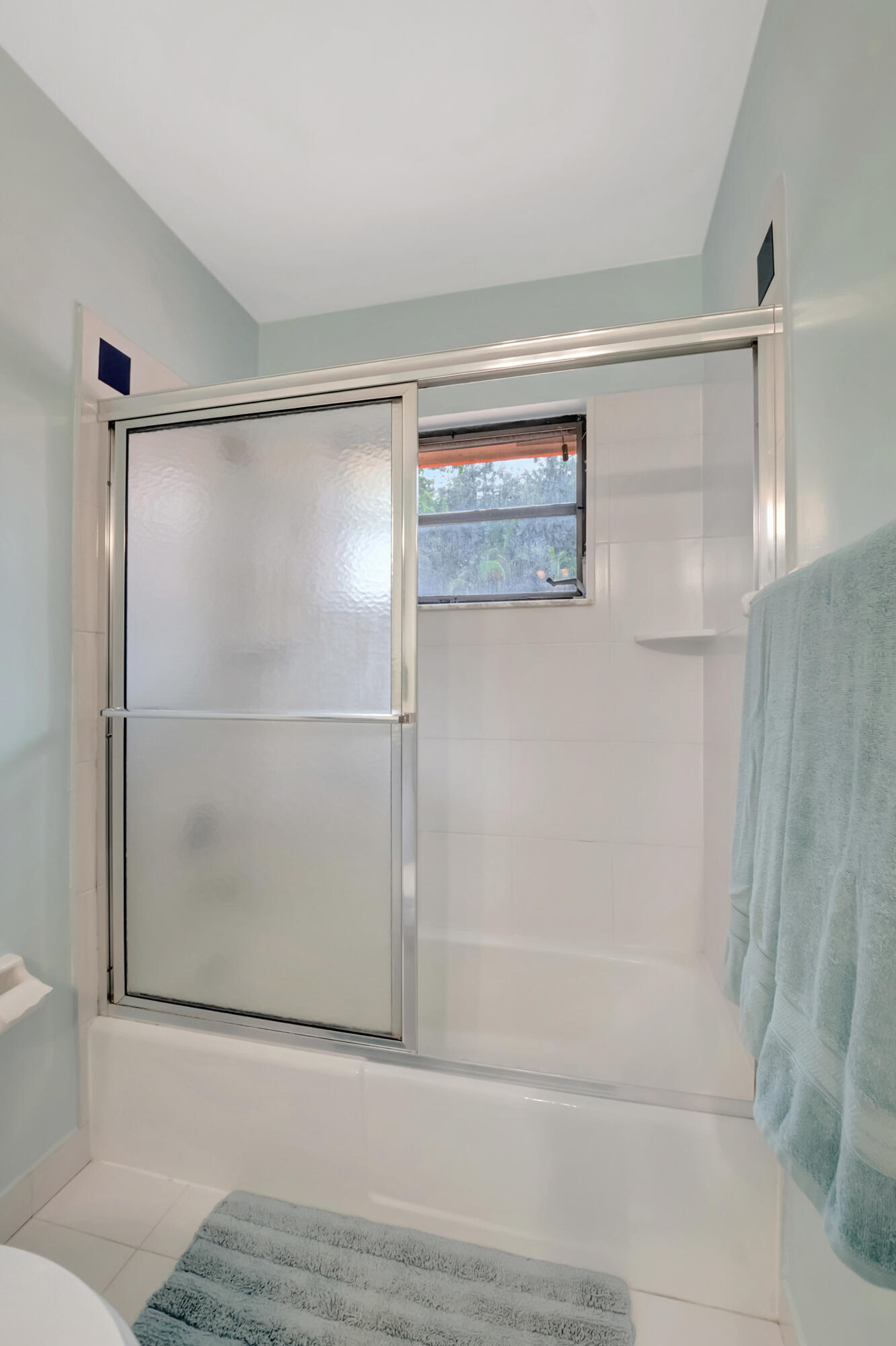 2244 NW 39th Drive