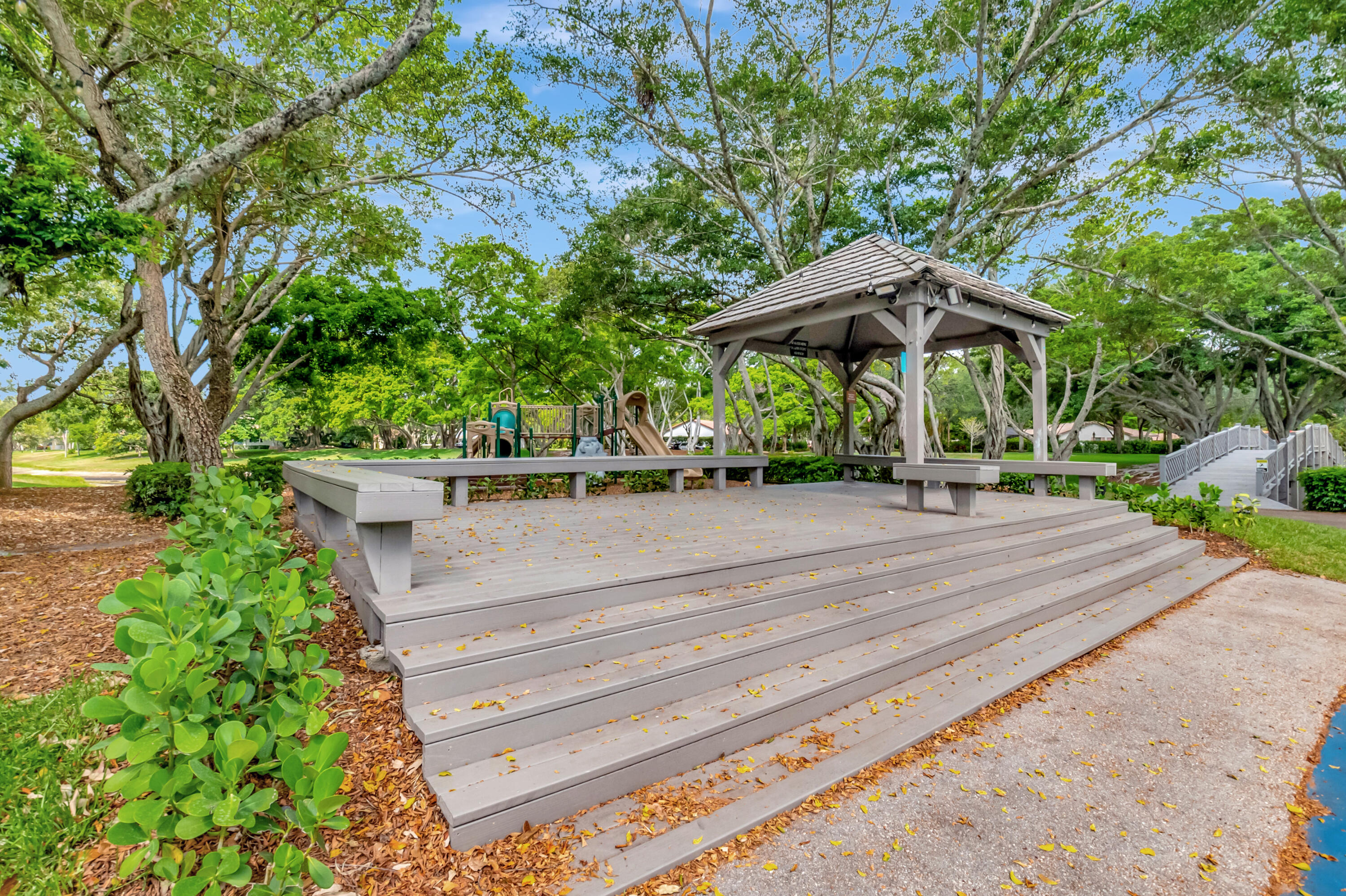 2244 NW 39th Drive