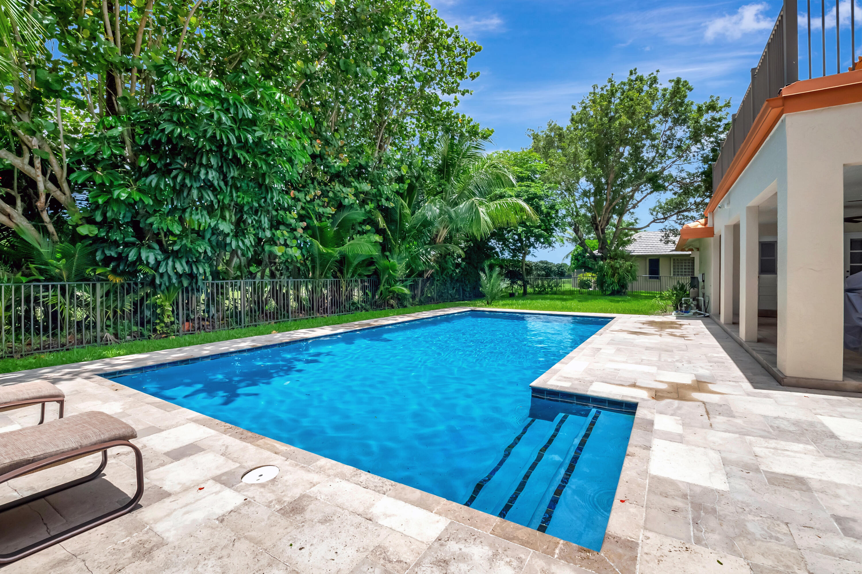 2244 NW 39th Drive