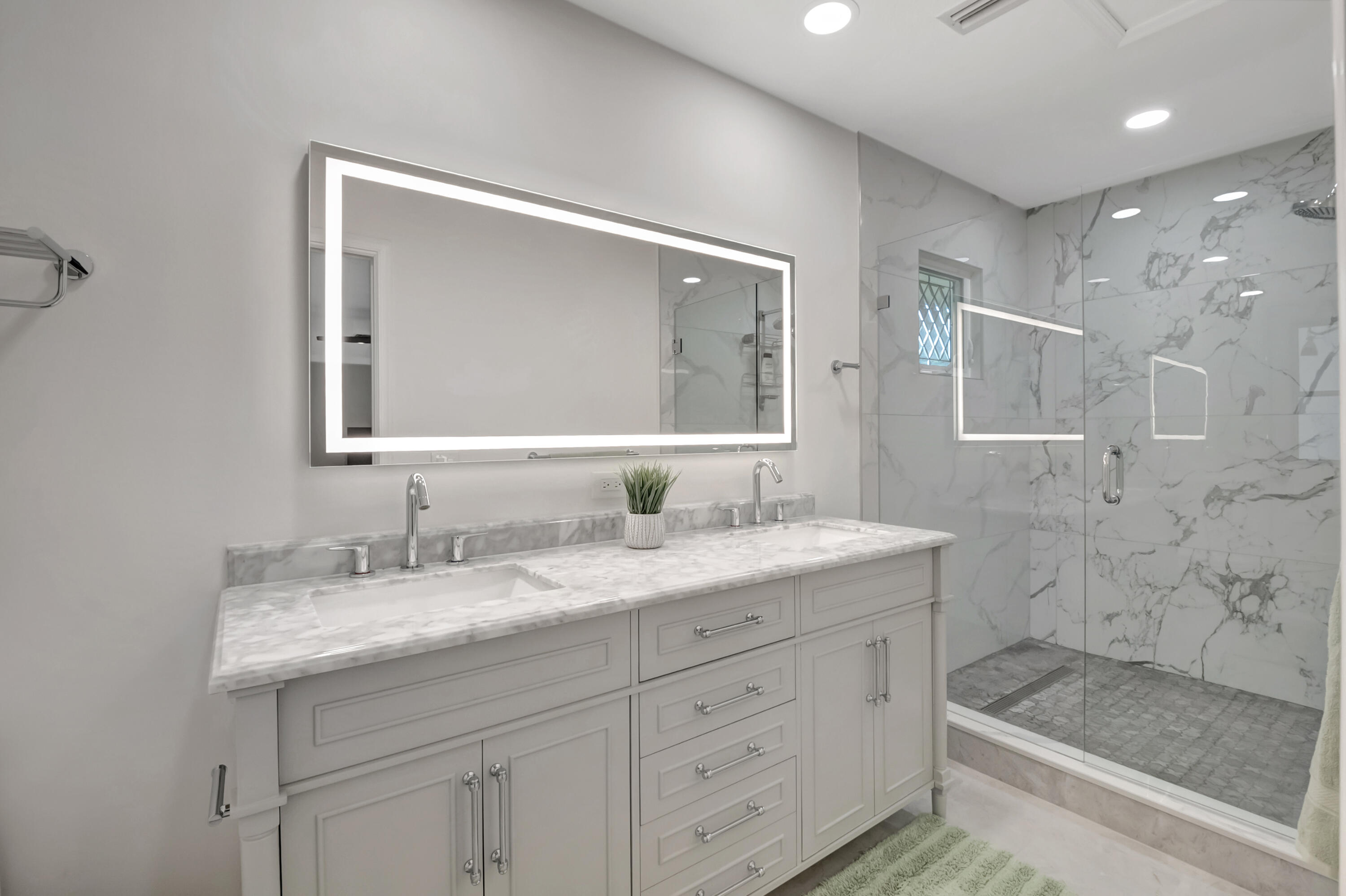 2244 NW 39th Drive