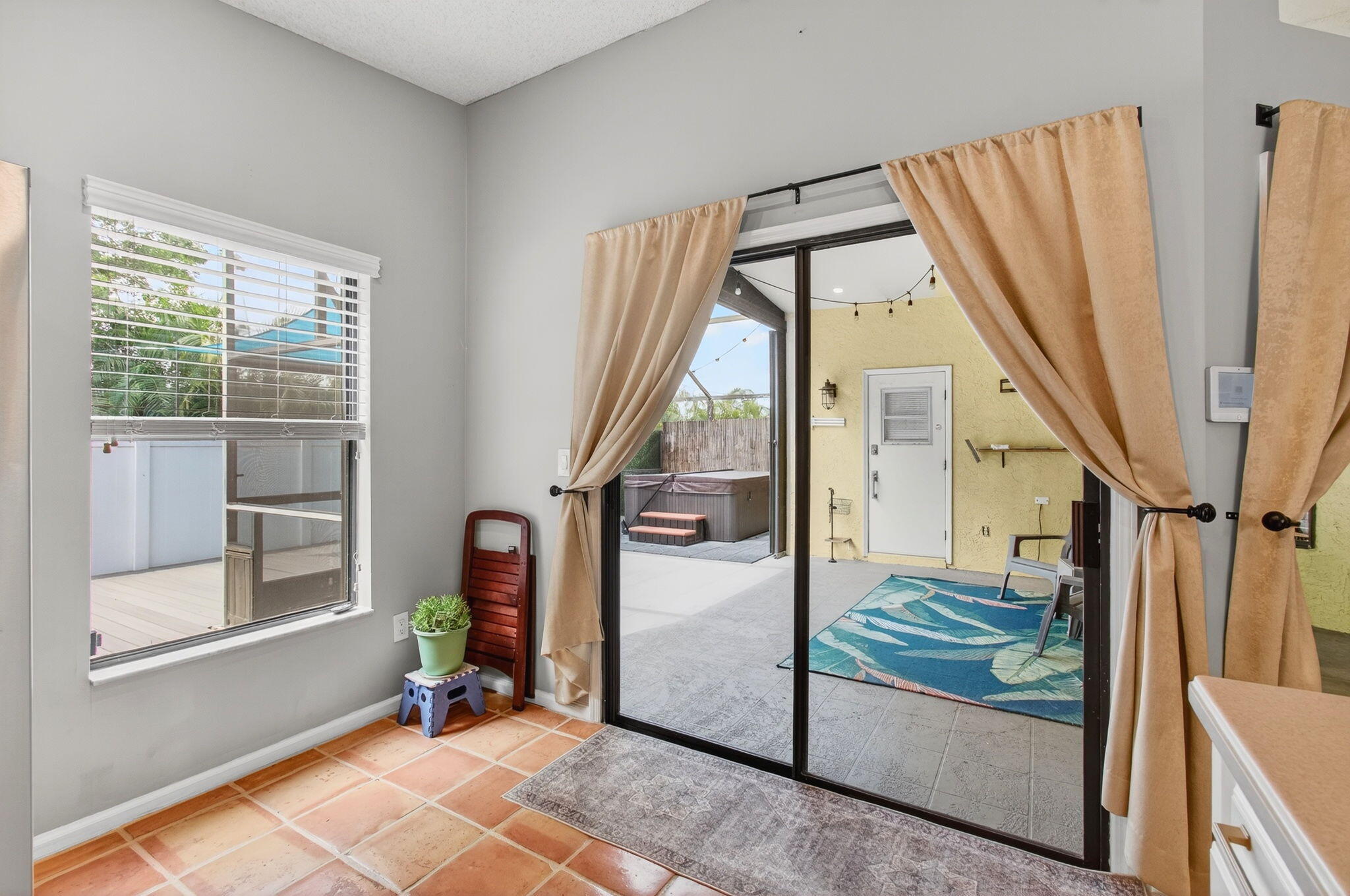 10332 Islander Drive