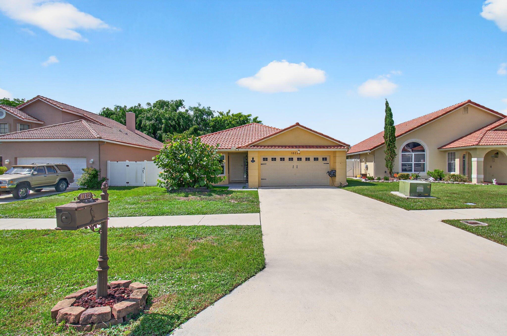 10332 Islander Drive