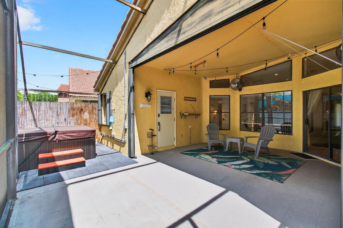 10332 Islander Drive