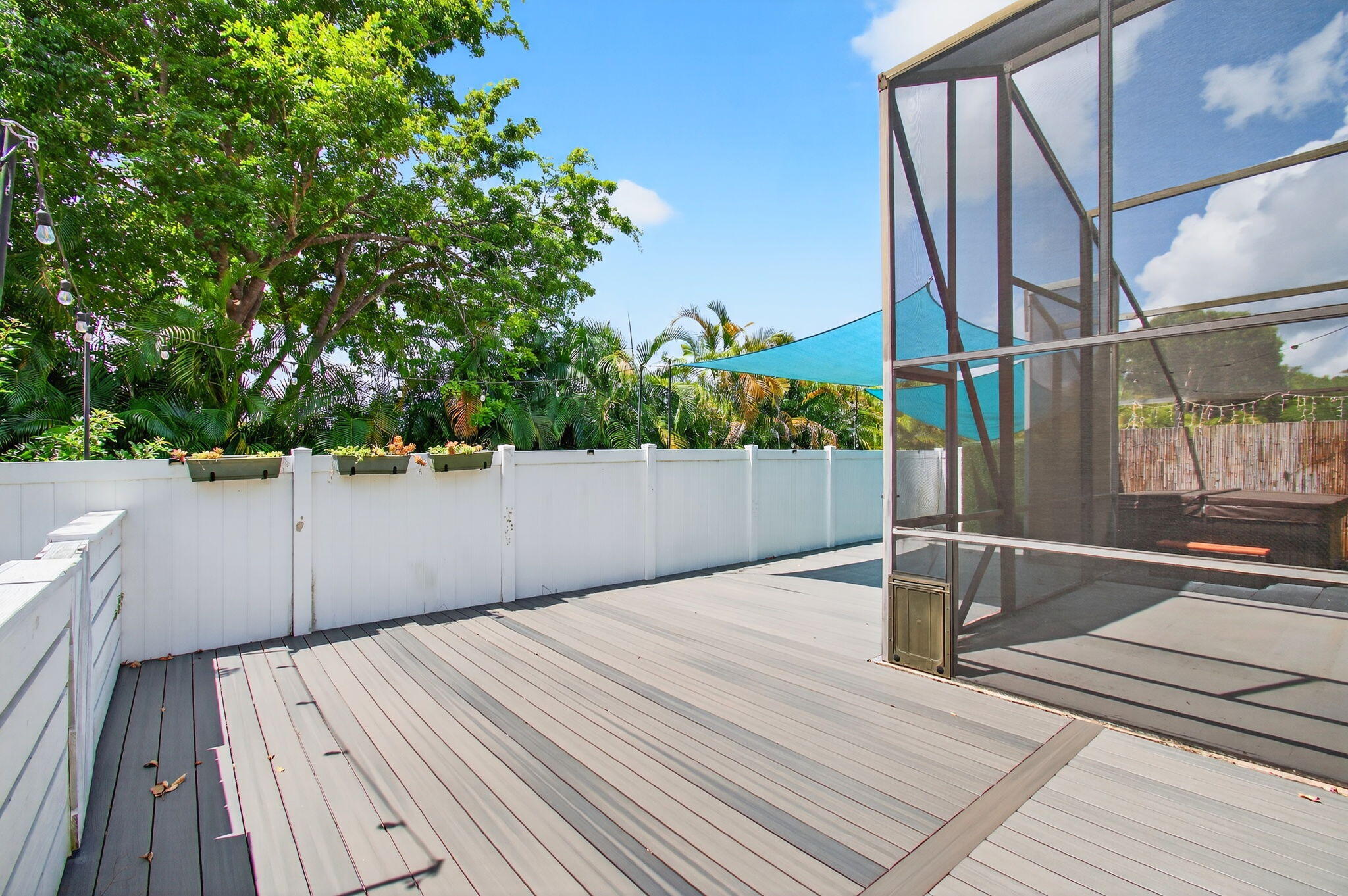 10332 Islander Drive