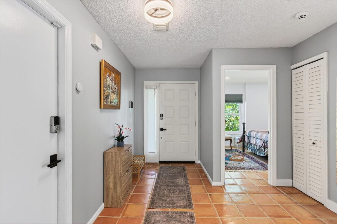 10332 Islander Drive