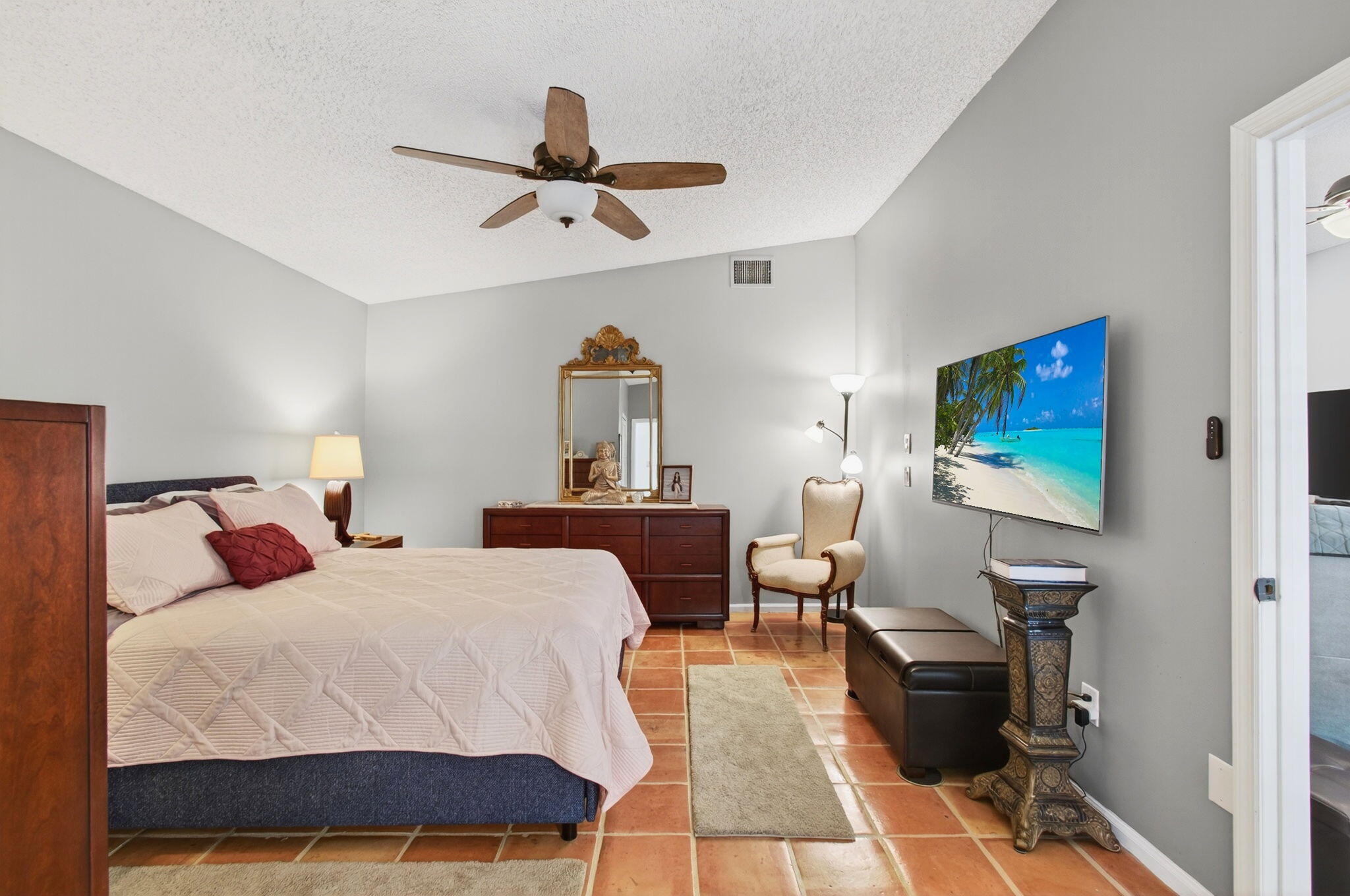 10332 Islander Drive