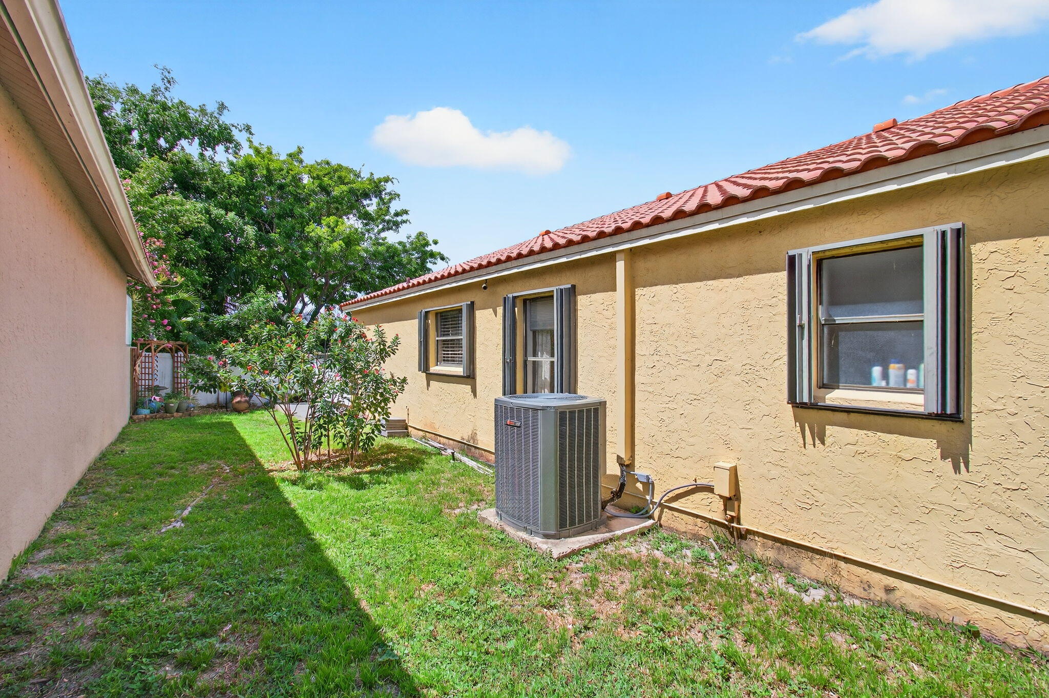 10332 Islander Drive