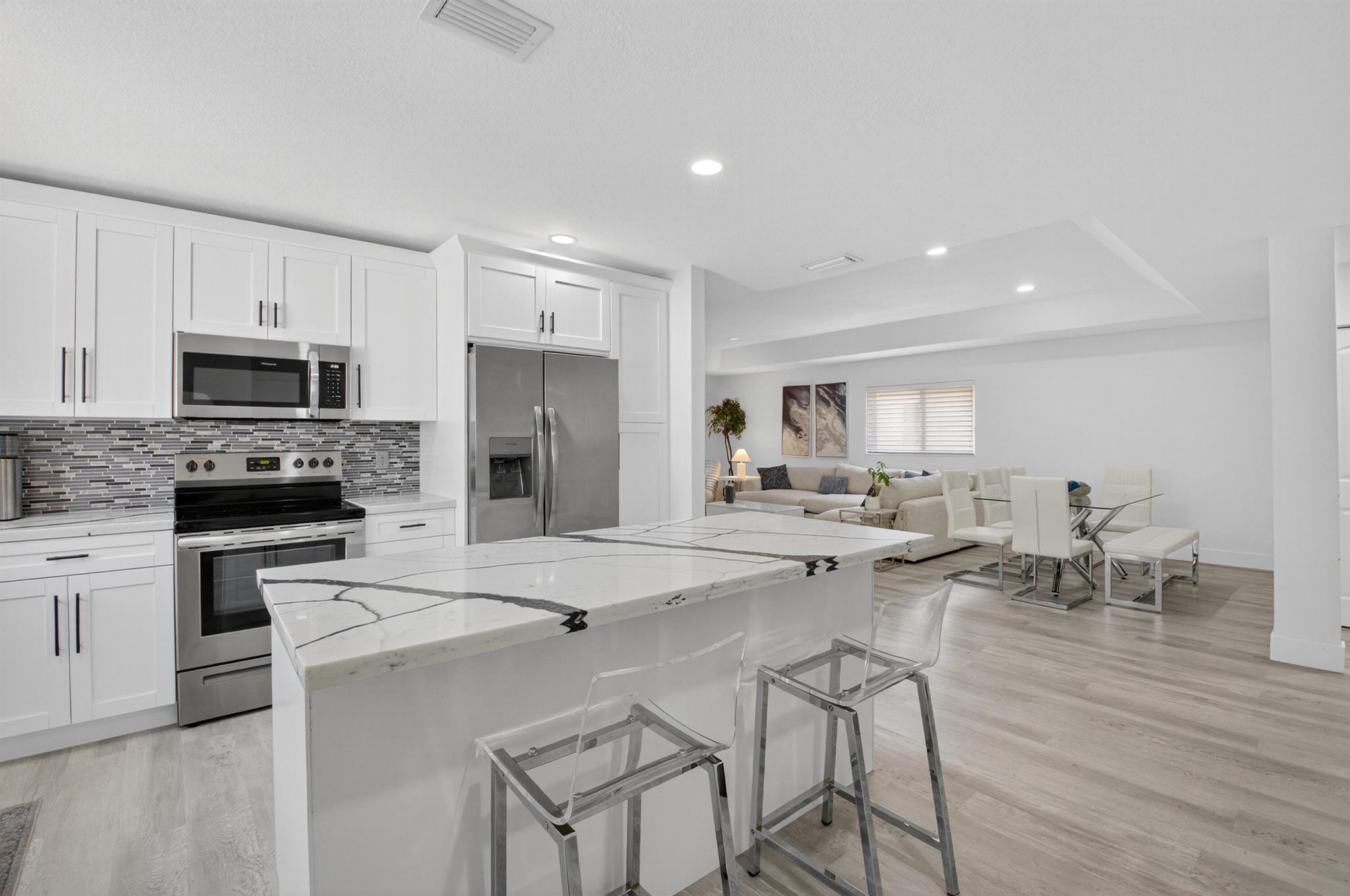 9156 Pine Springs Drive