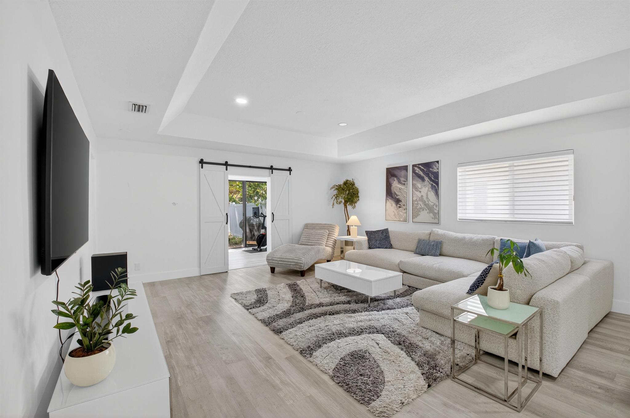 9156 Pine Springs Drive