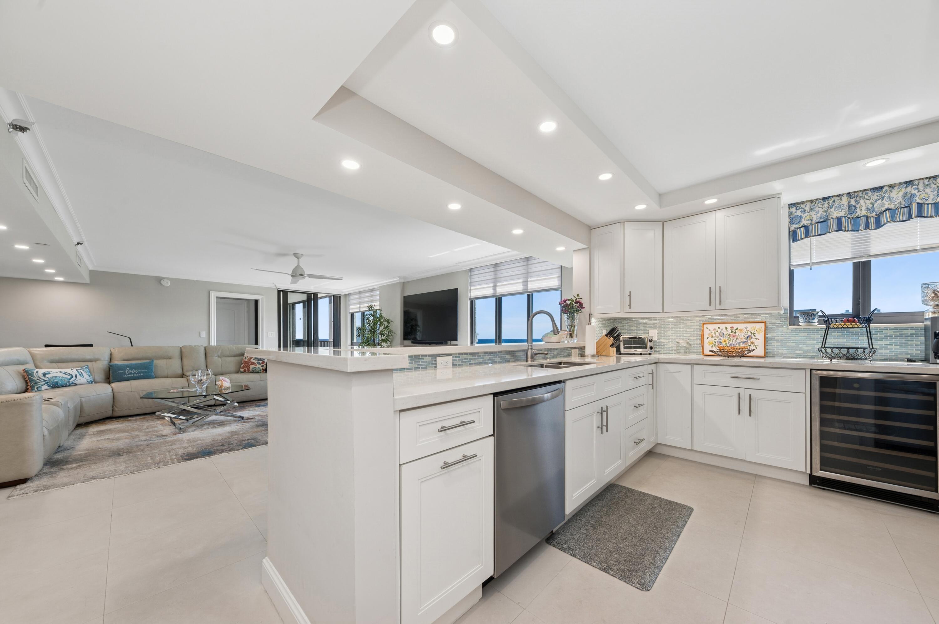 3400 S Ocean 11a Boulevard 11a