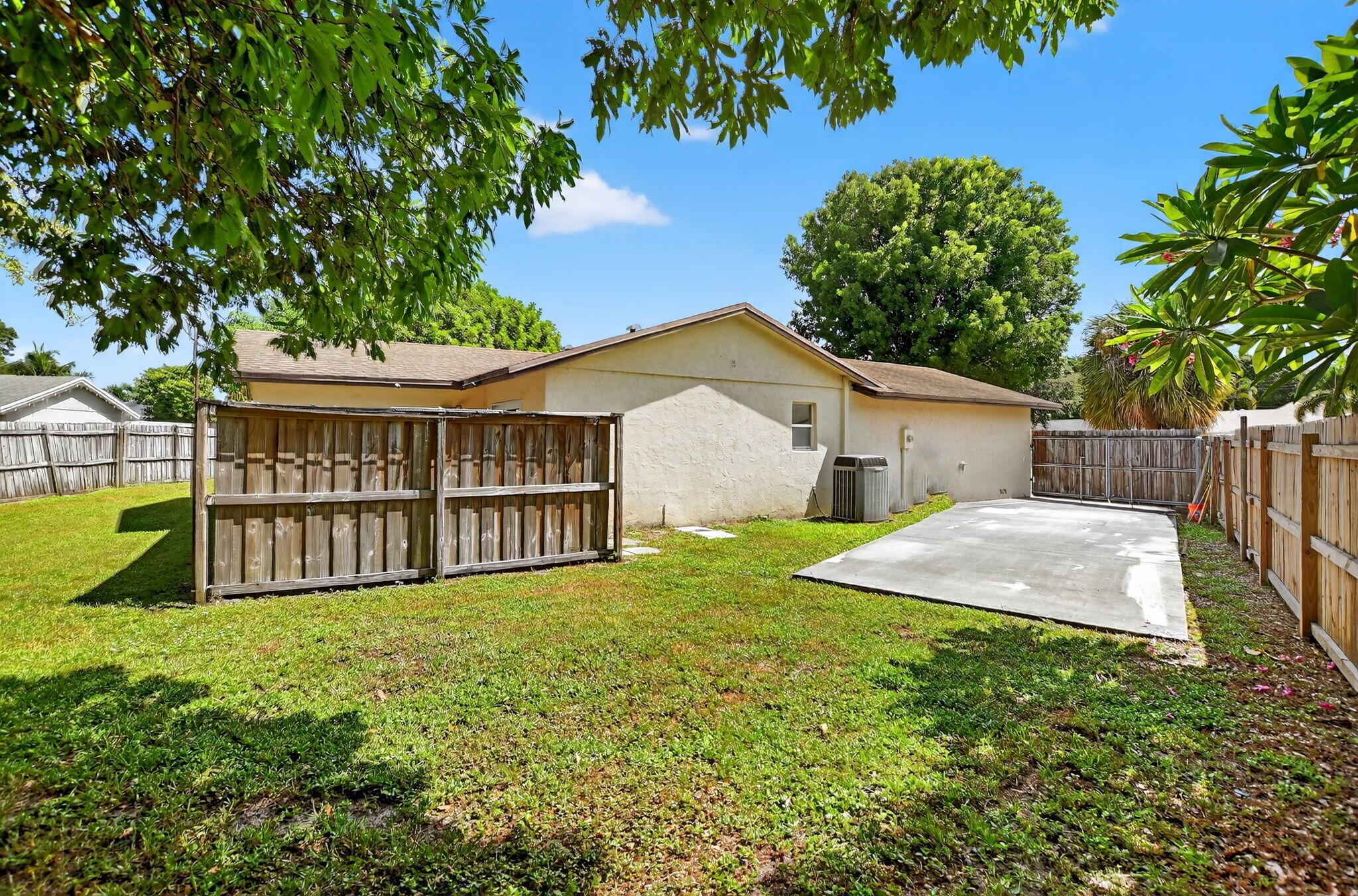 8930 Saddlecreek Drive
