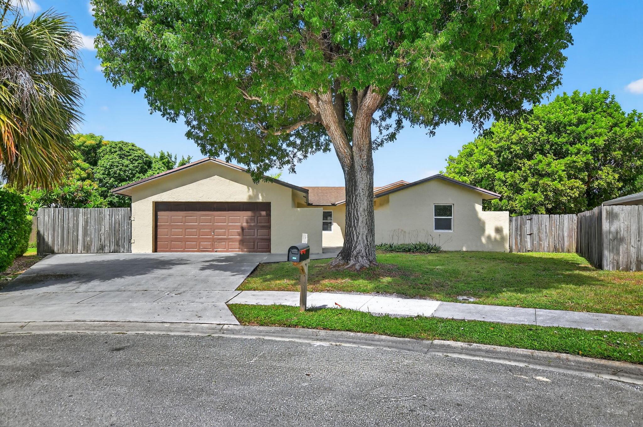 8930 Saddlecreek Drive