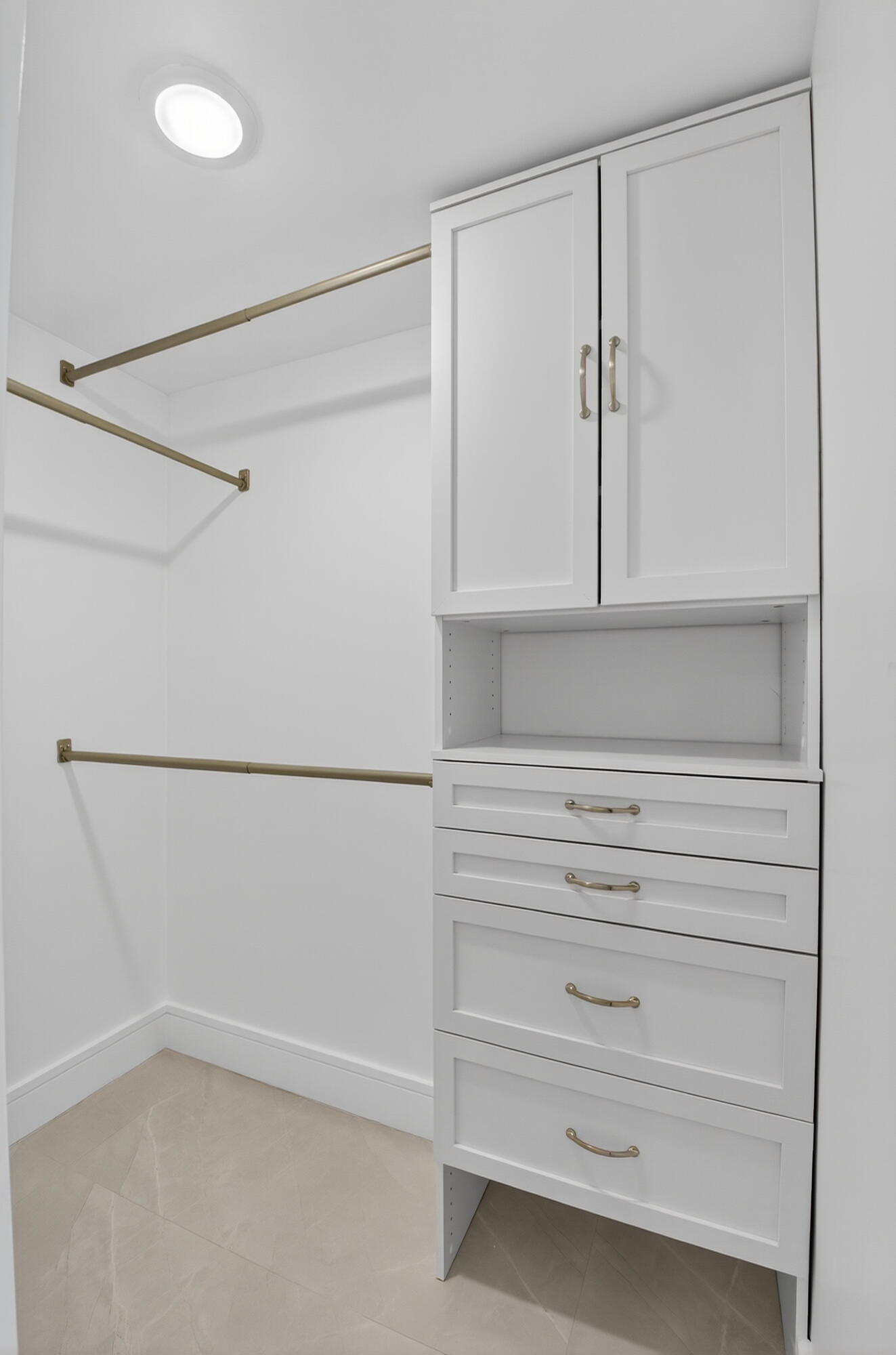 9880 Marina Boulevard 1509