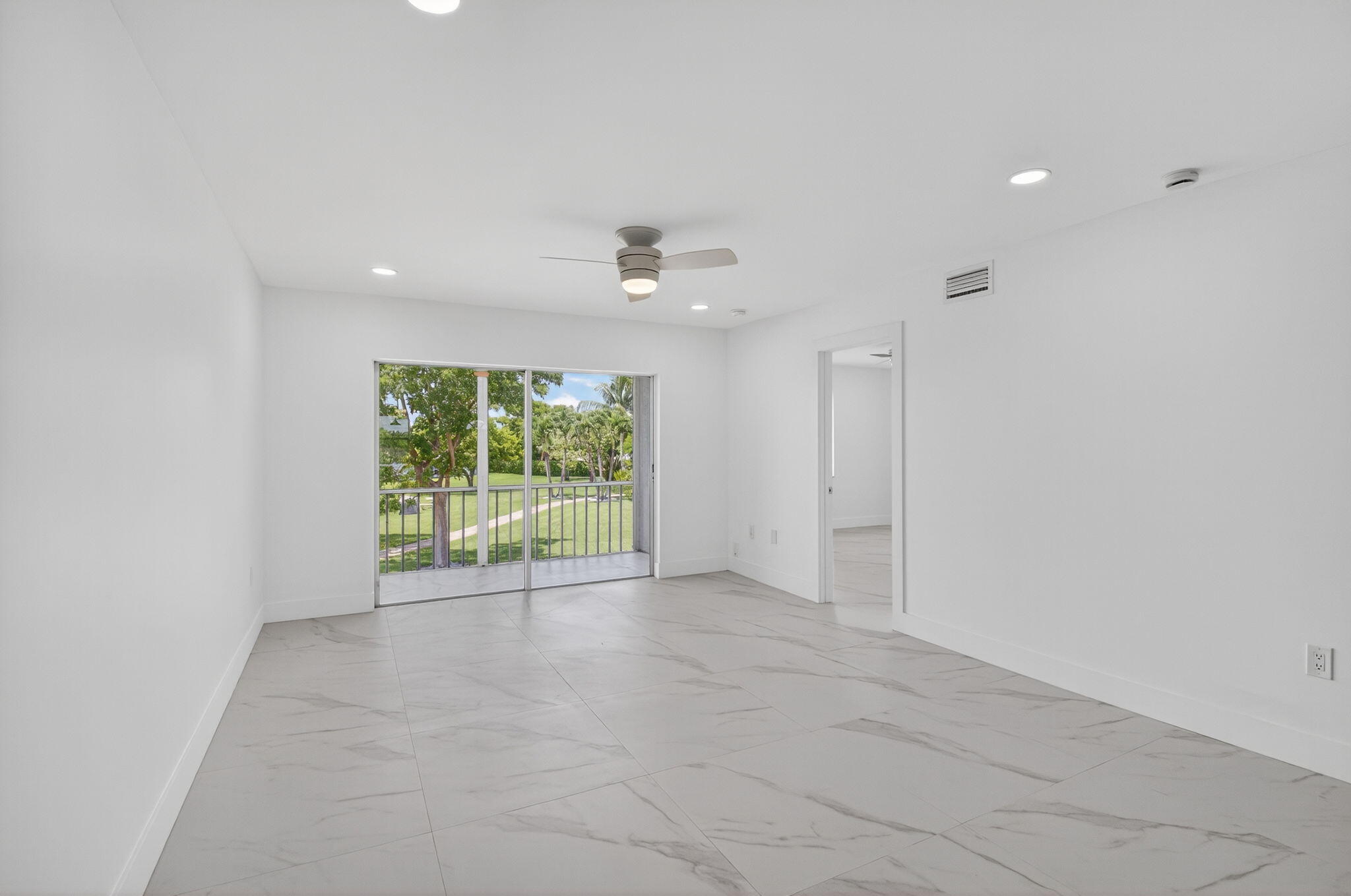 9886 Marina 622 Boulevard 622
