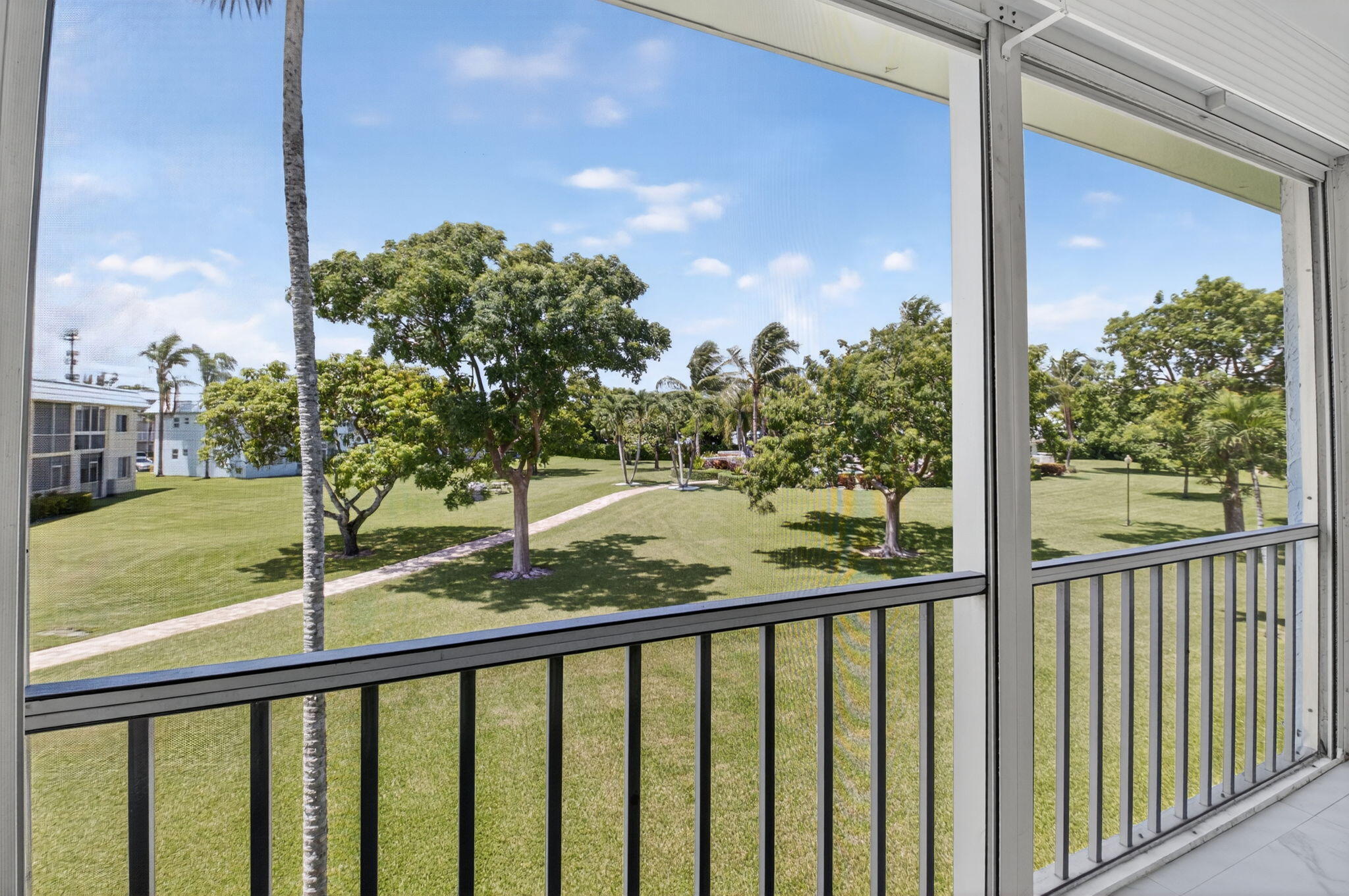 9886 Marina 622 Boulevard 622